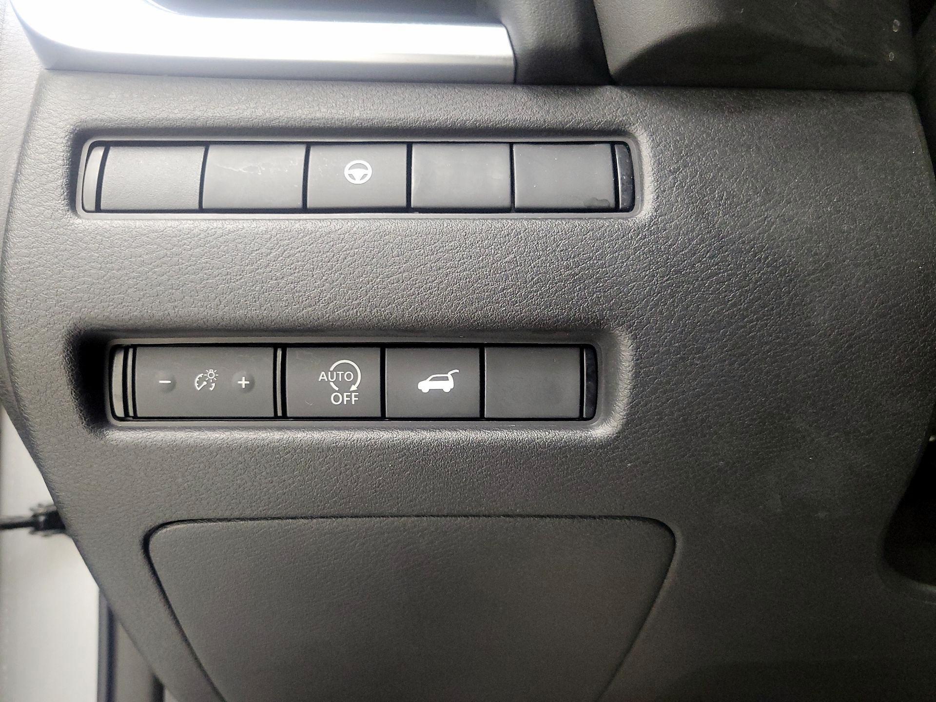 Thumbnail: 2023 Nissan Rogue - 13