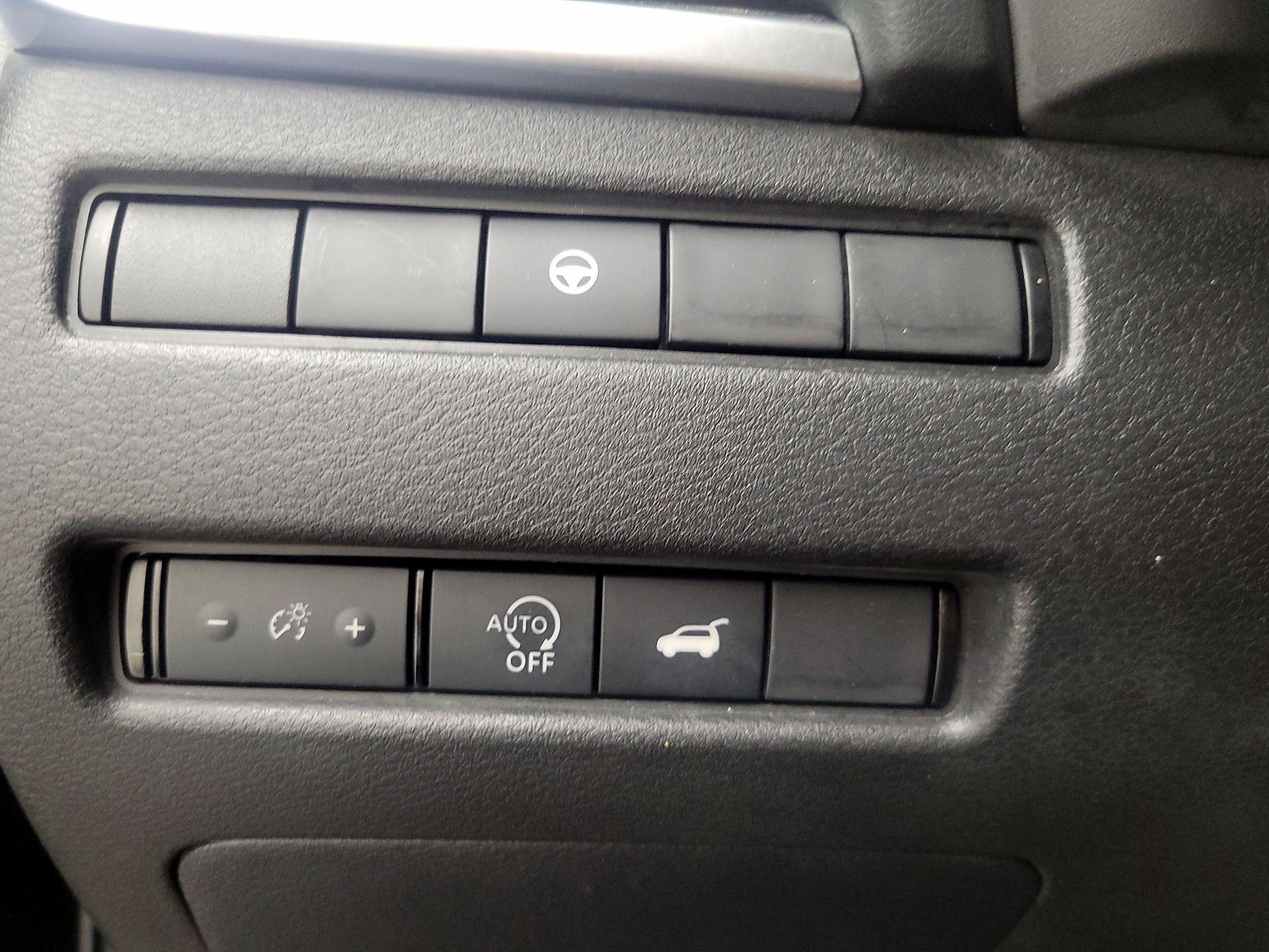 Thumbnail: 2023 Nissan Rogue - 13