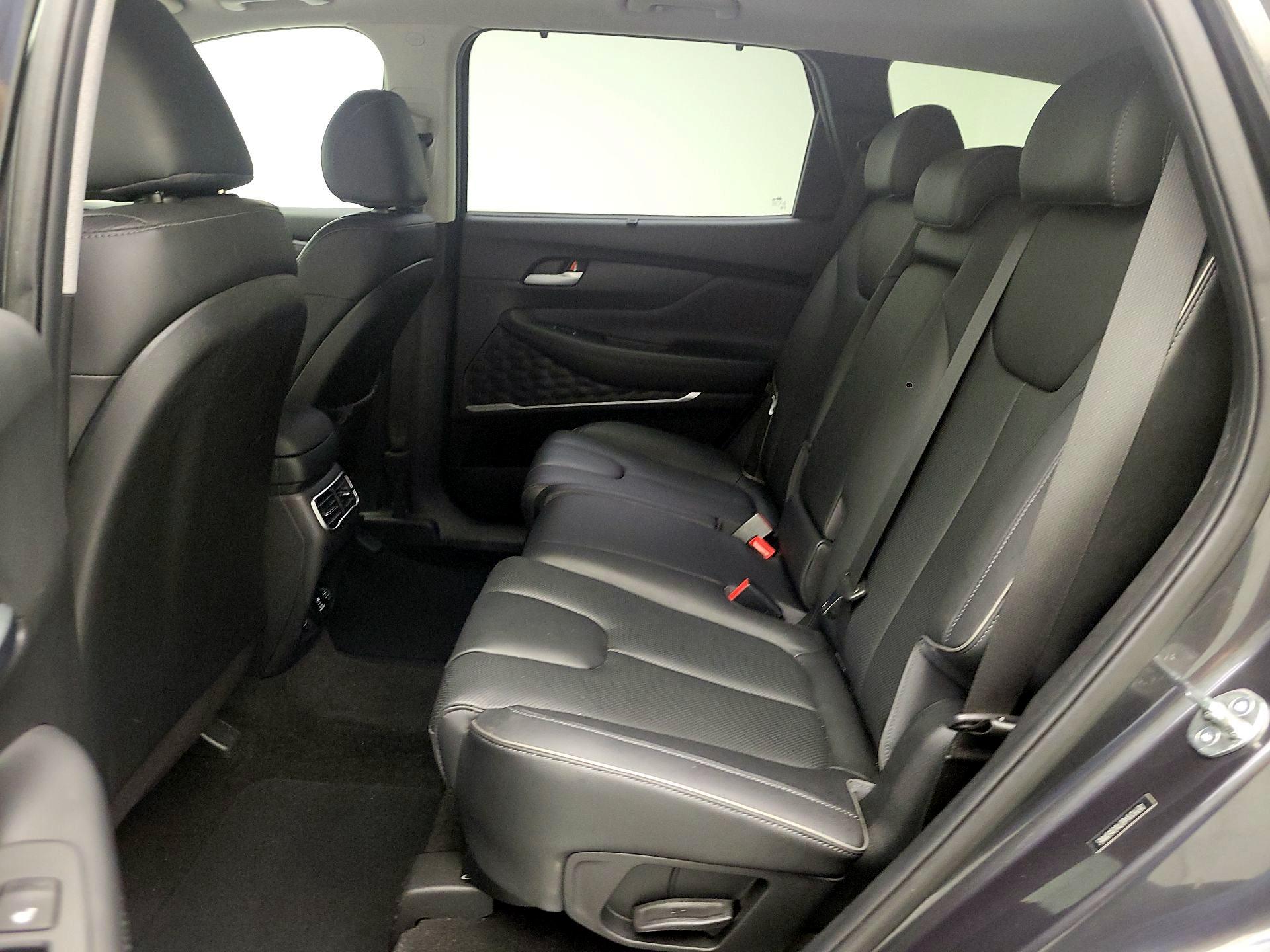 Thumbnail: 2023 Hyundai Santa Fe - 10