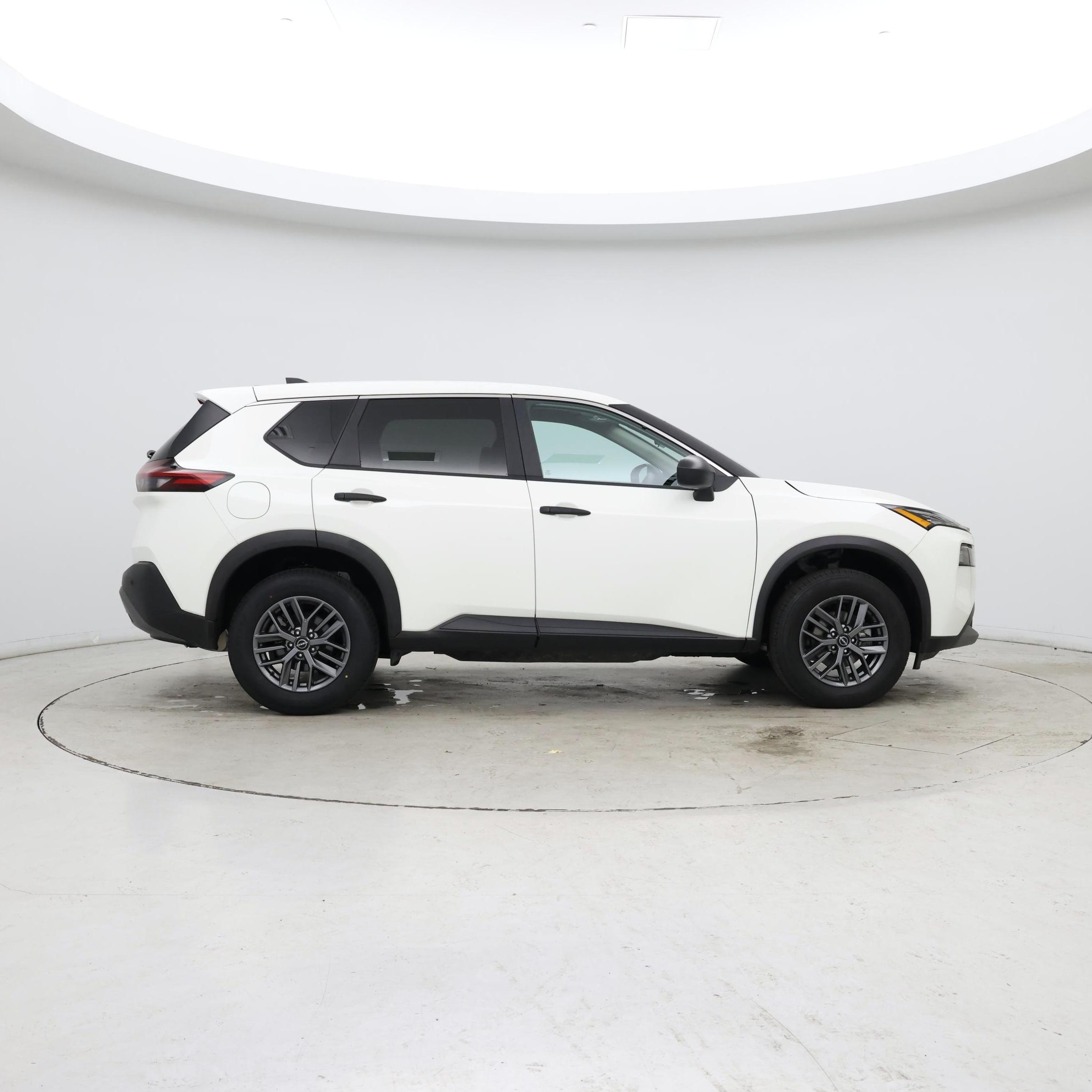 Thumbnail: 2023 Nissan Rogue - 7