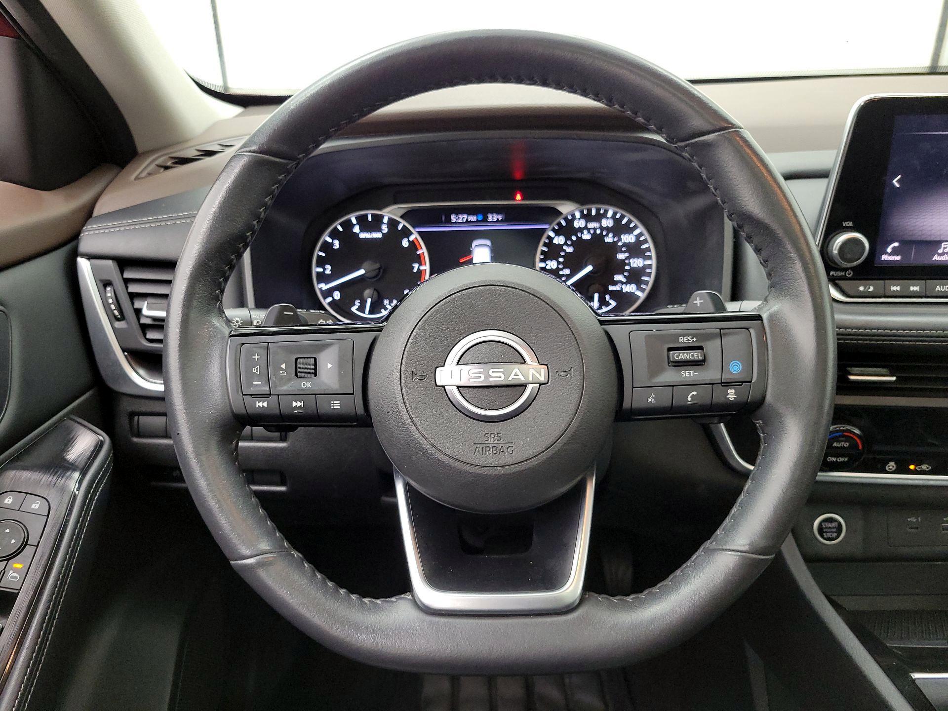 Thumbnail: 2023 Nissan Rogue - 10