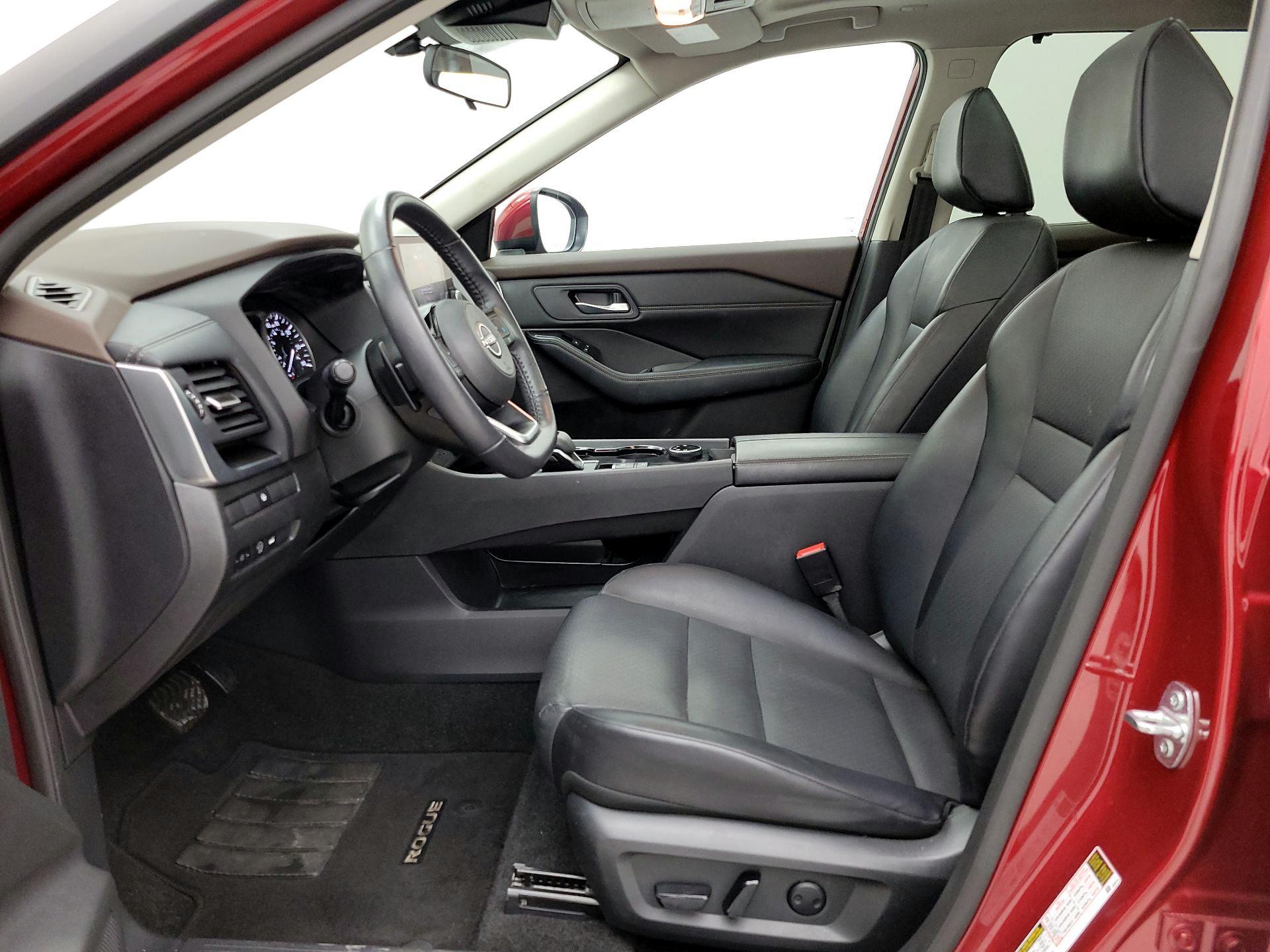 Thumbnail: 2023 Nissan Rogue - 11