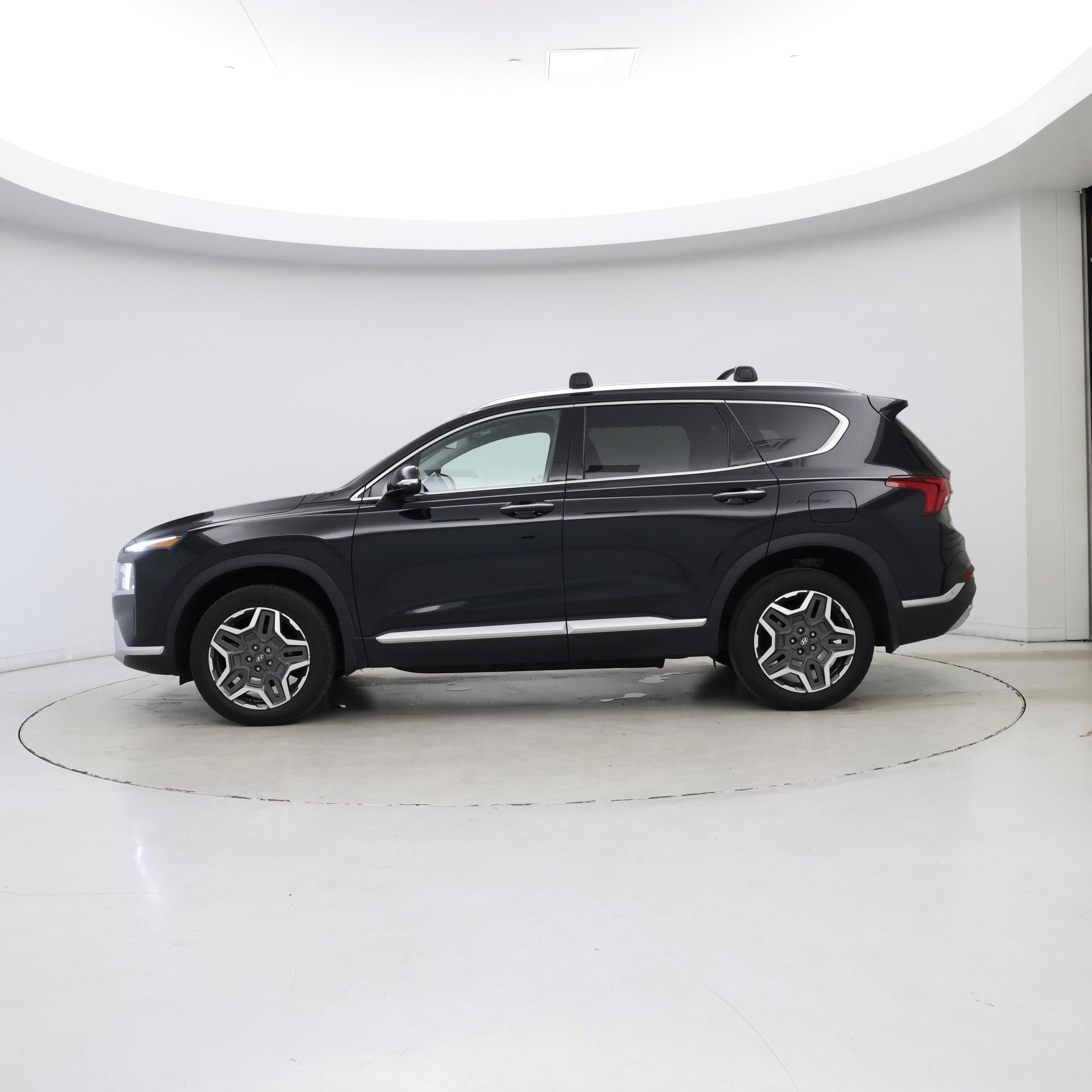 Thumbnail: 2022 Hyundai Santa Fe - 3