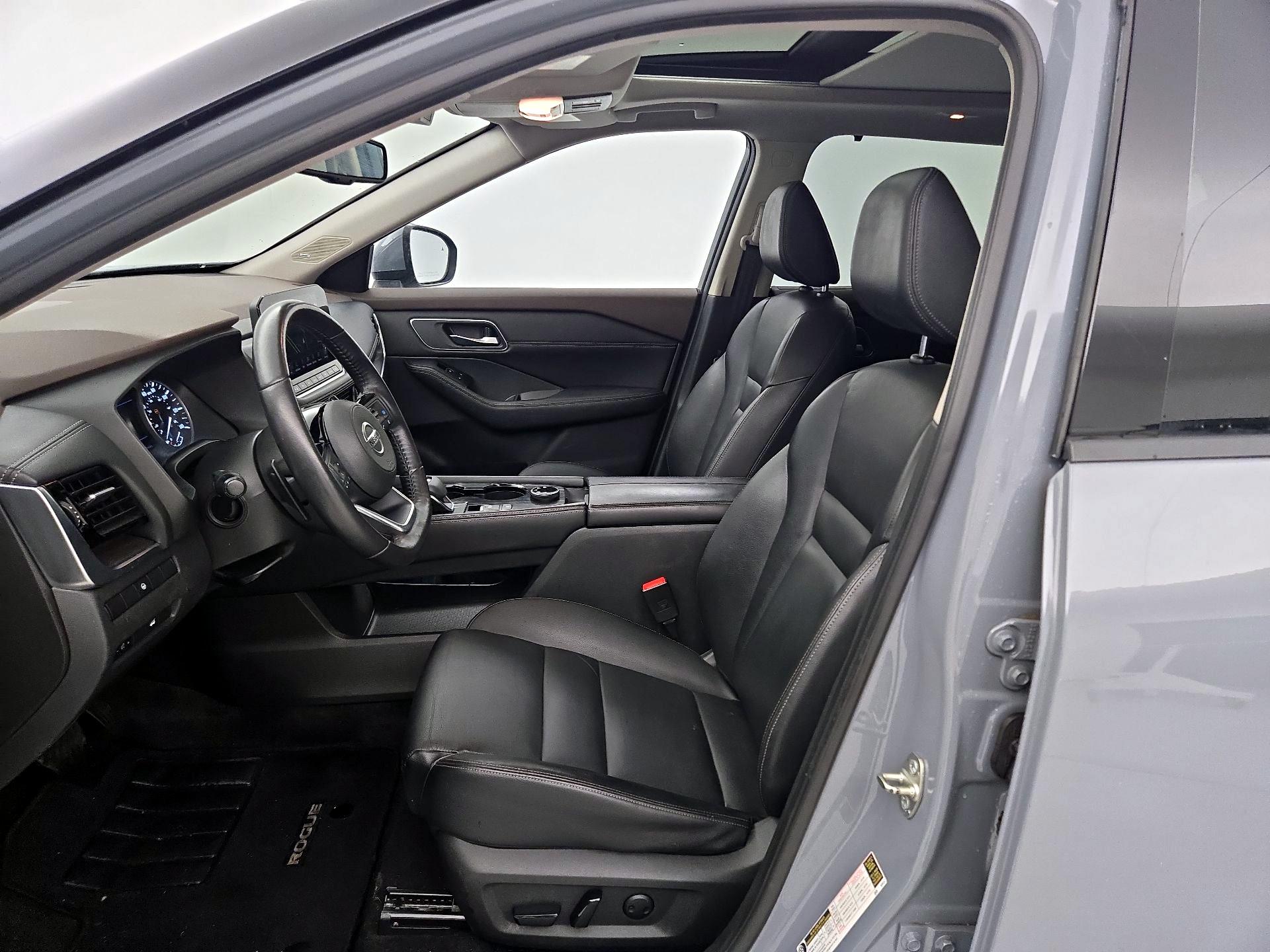 Thumbnail: 2021 Nissan Rogue - 11