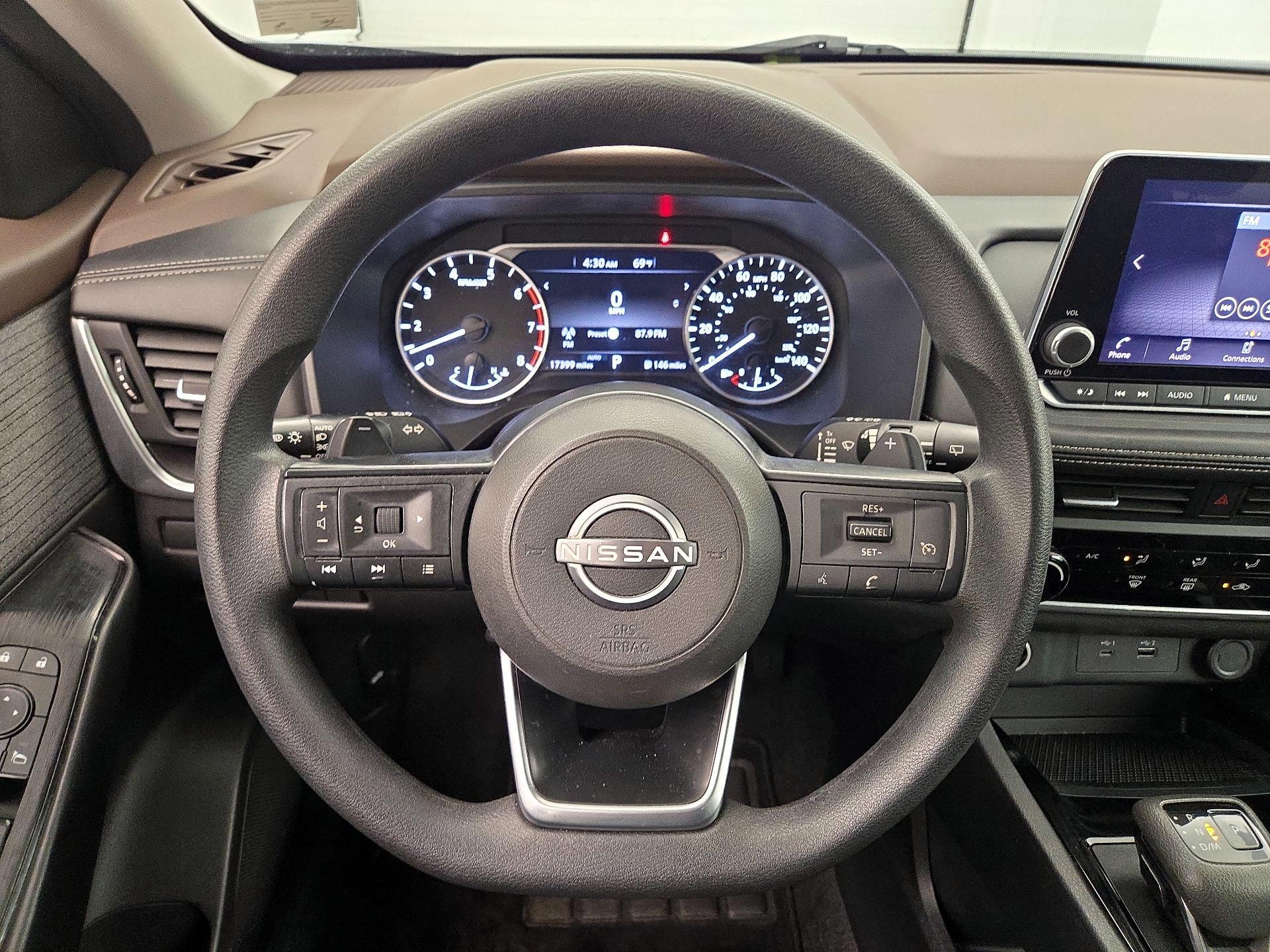 Thumbnail: 2023 Nissan Rogue - 10