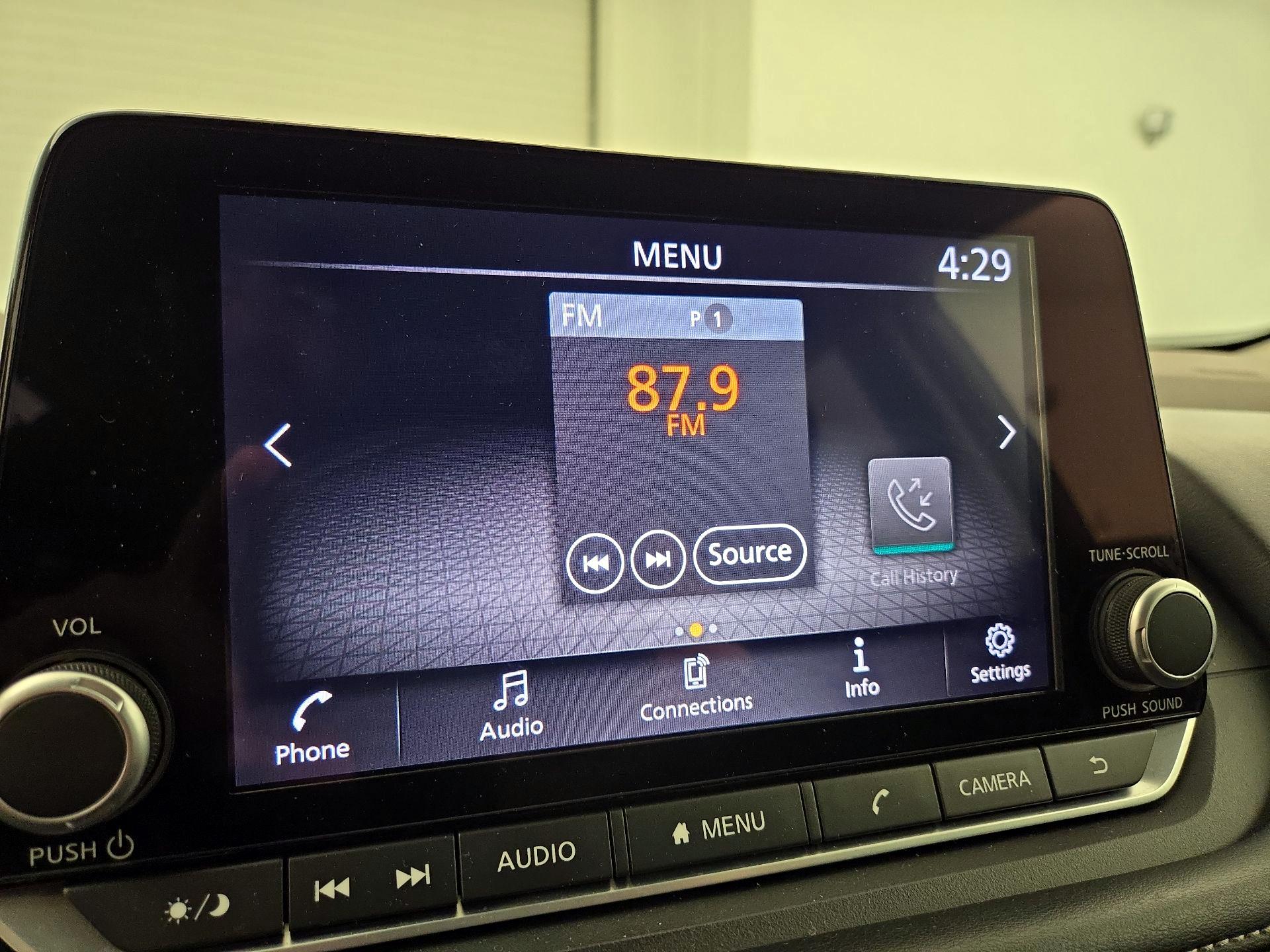 Thumbnail: 2023 Nissan Rogue - 15