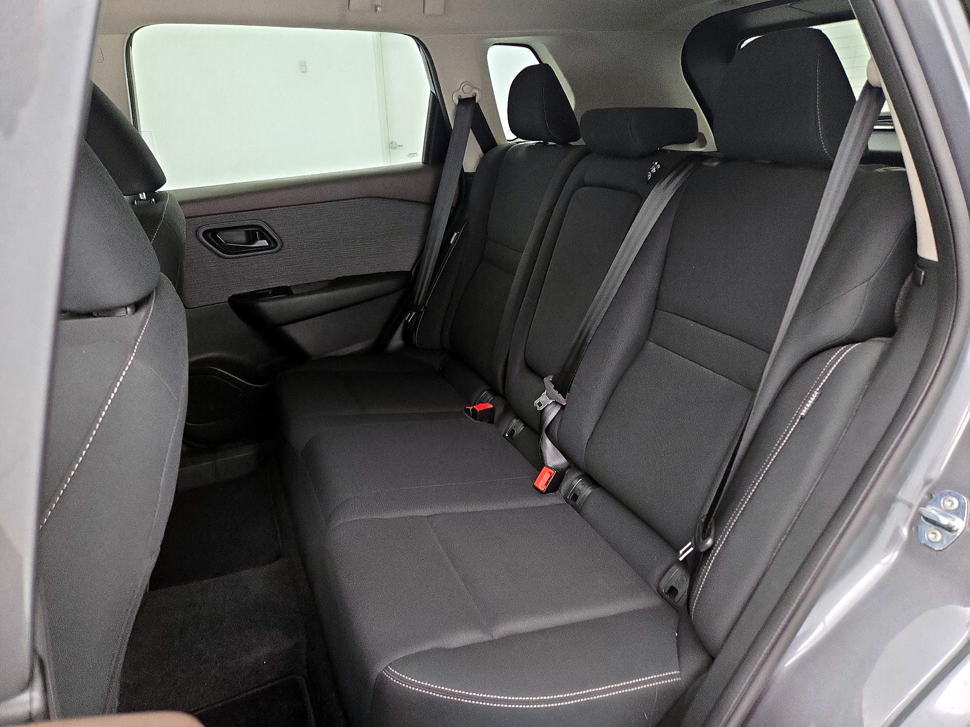 Thumbnail: 2023 Nissan Rogue - 19