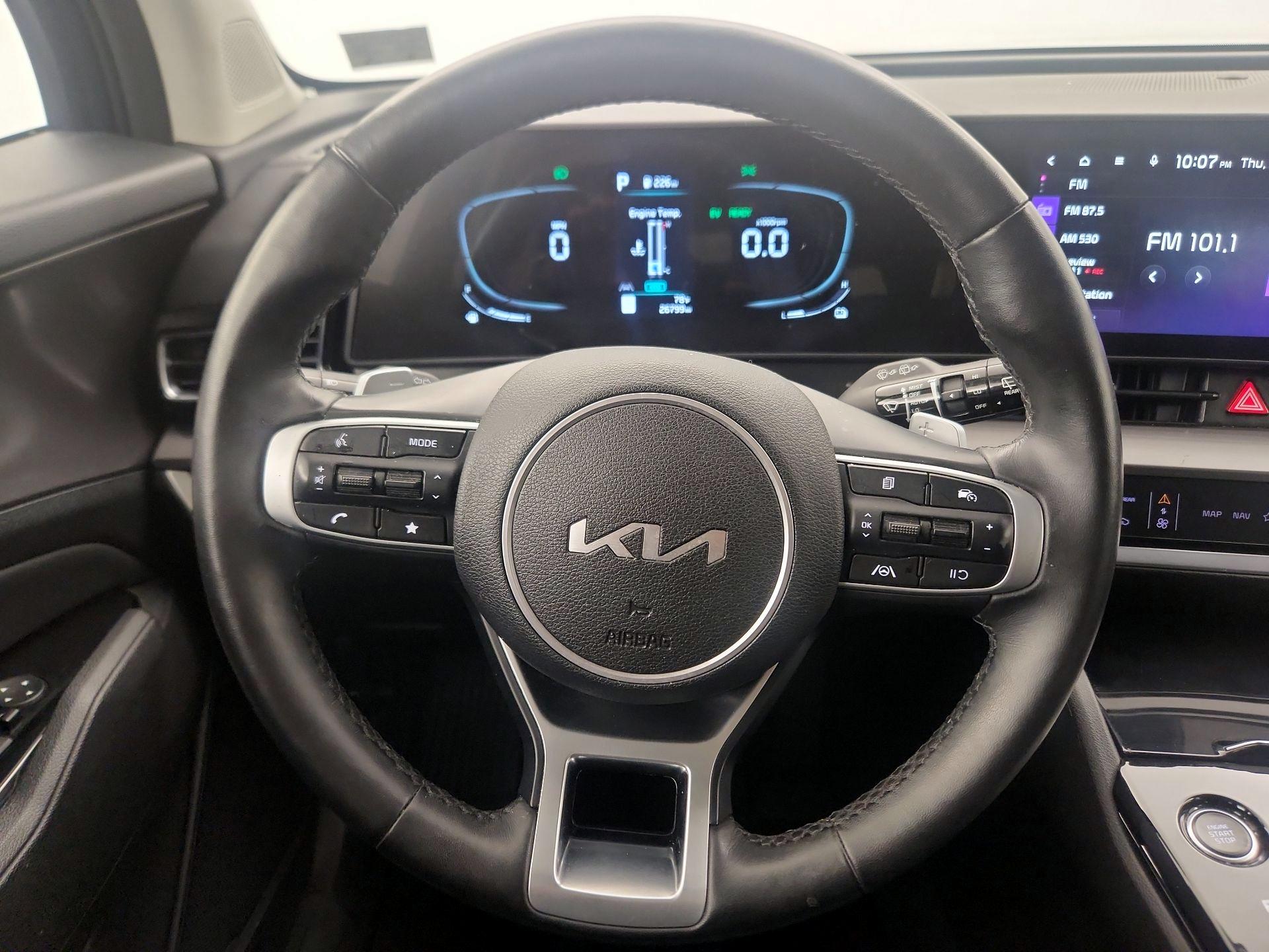 Thumbnail: 2023 Kia Sportage - 10