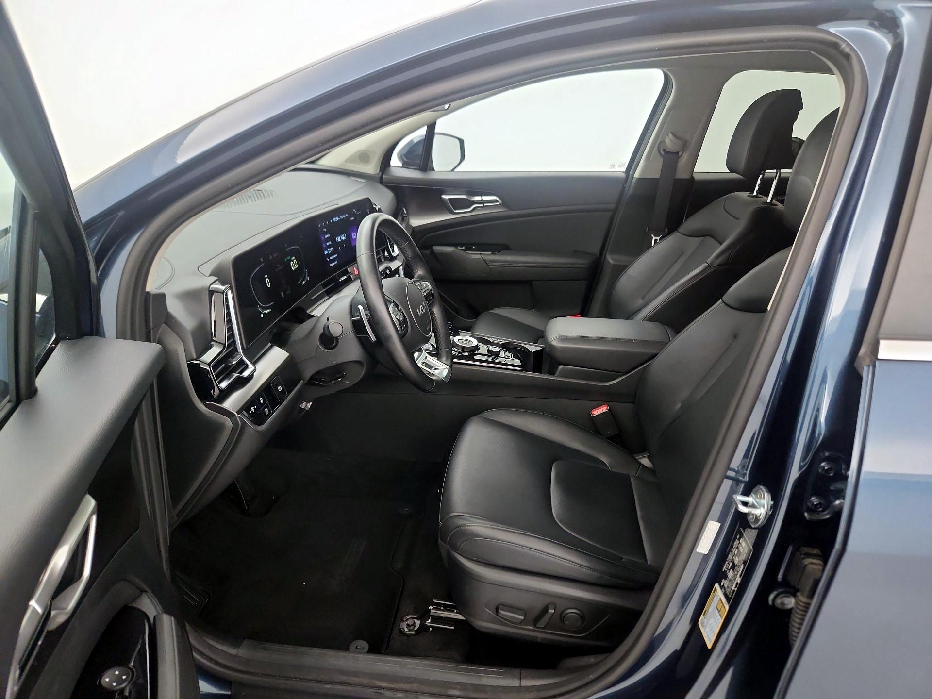 Thumbnail: 2023 Kia Sportage - 11