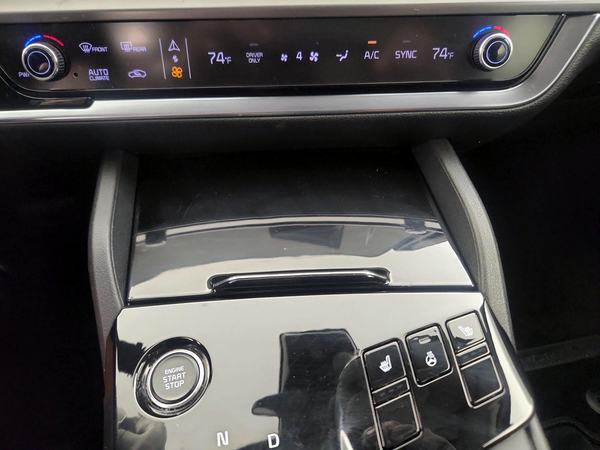 Thumbnail: 2023 Kia Sportage - 17