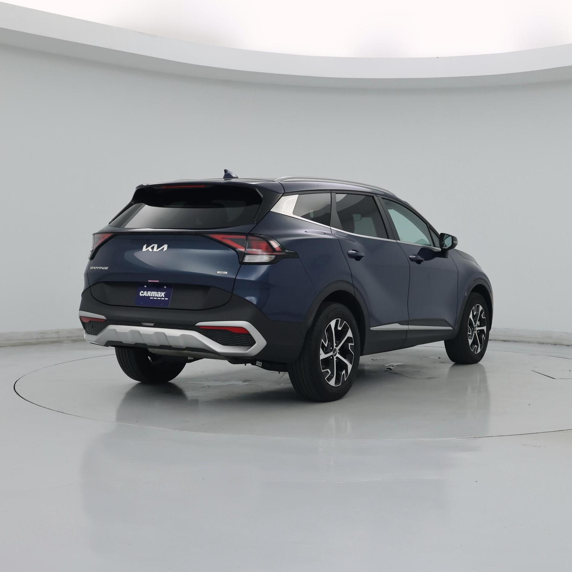 Thumbnail: 2023 Kia Sportage - 8