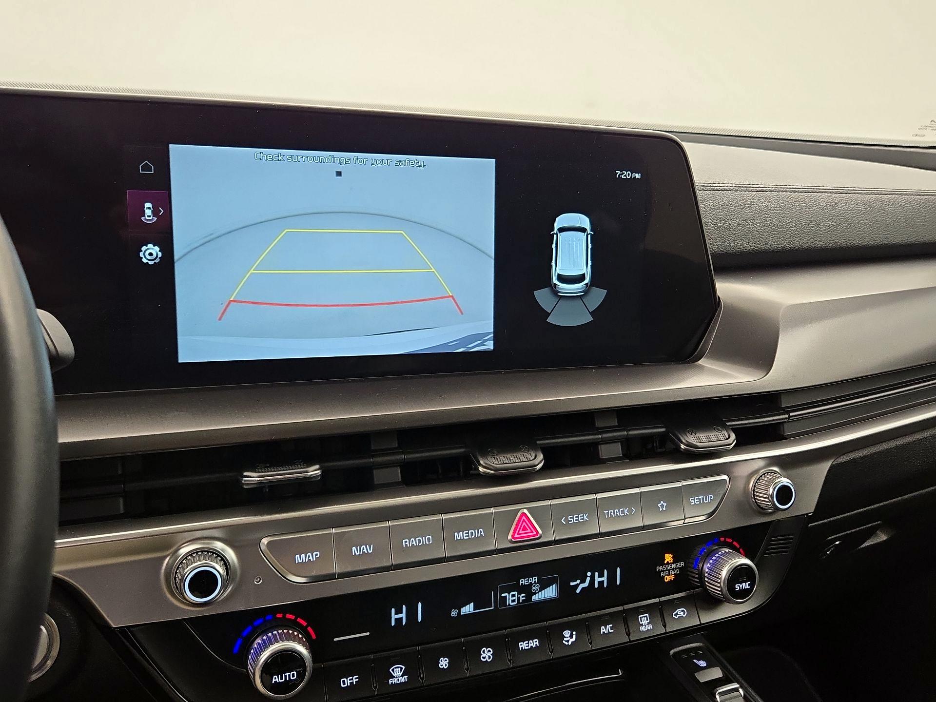 Thumbnail: 2023 Kia Telluride - 15