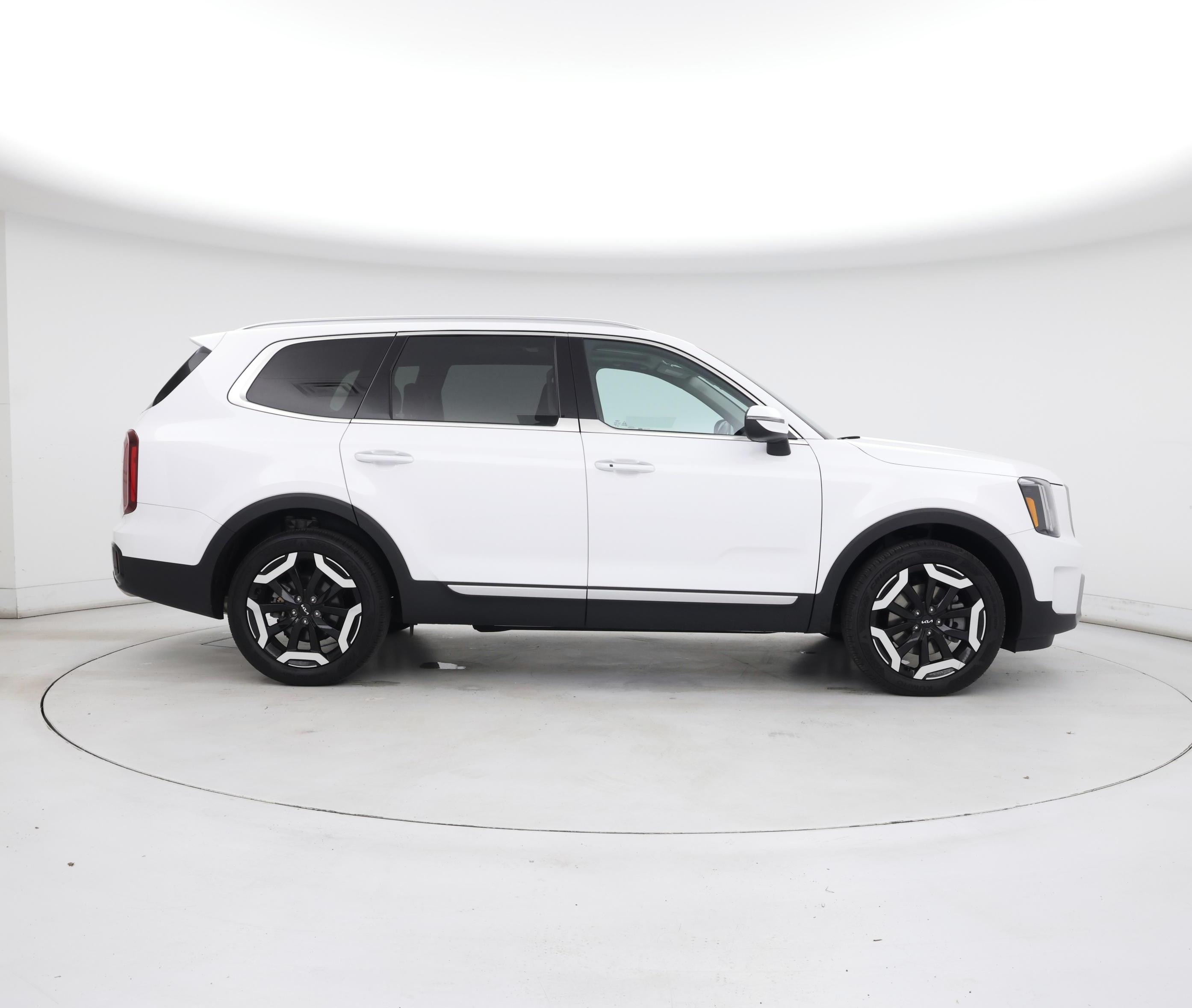Thumbnail: 2023 Kia Telluride - 7