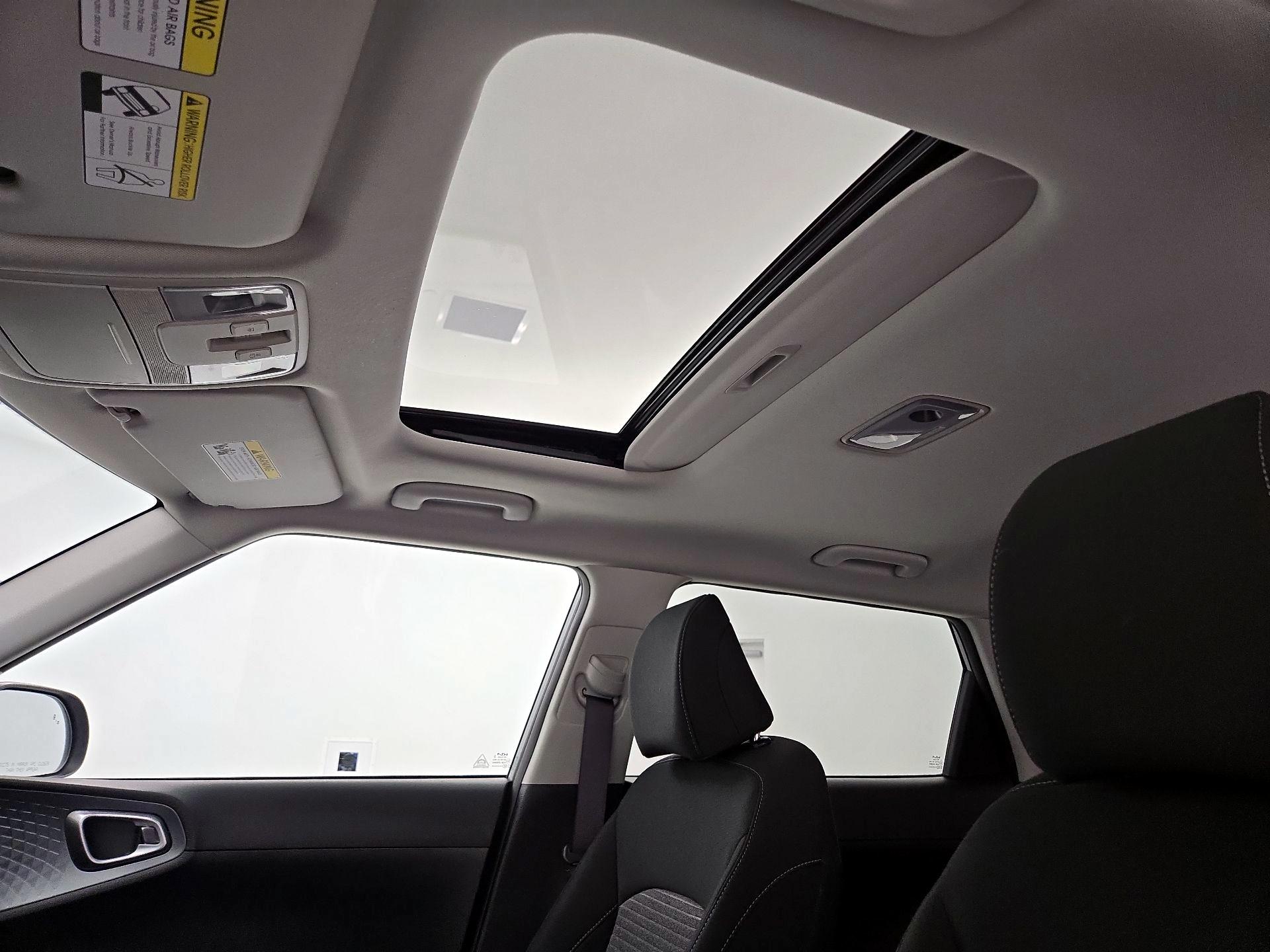 Thumbnail: 2023 Kia Soul - 20