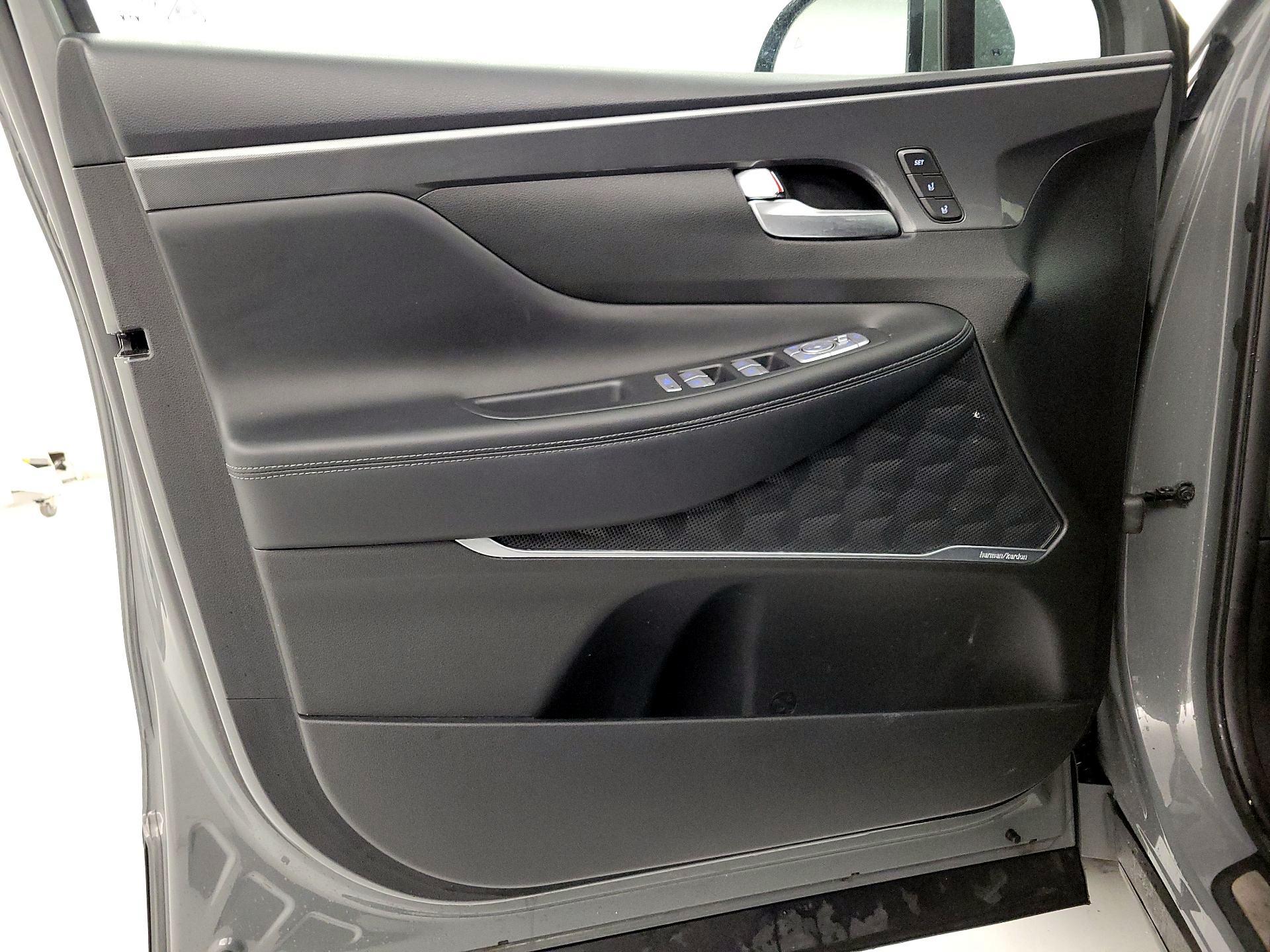 Thumbnail: 2023 Hyundai Santa Fe - 12