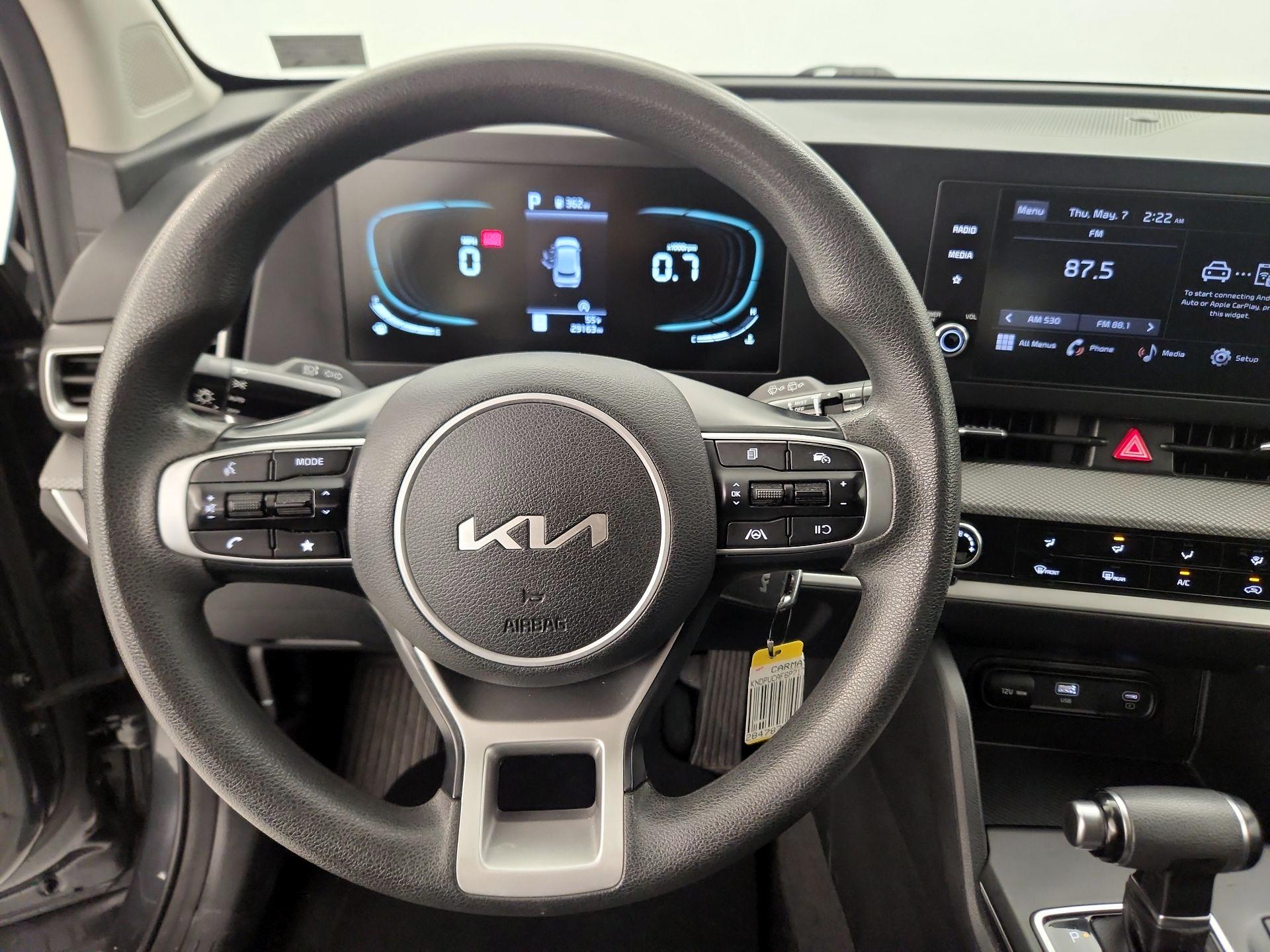 Thumbnail: 2023 Kia Sportage - 10