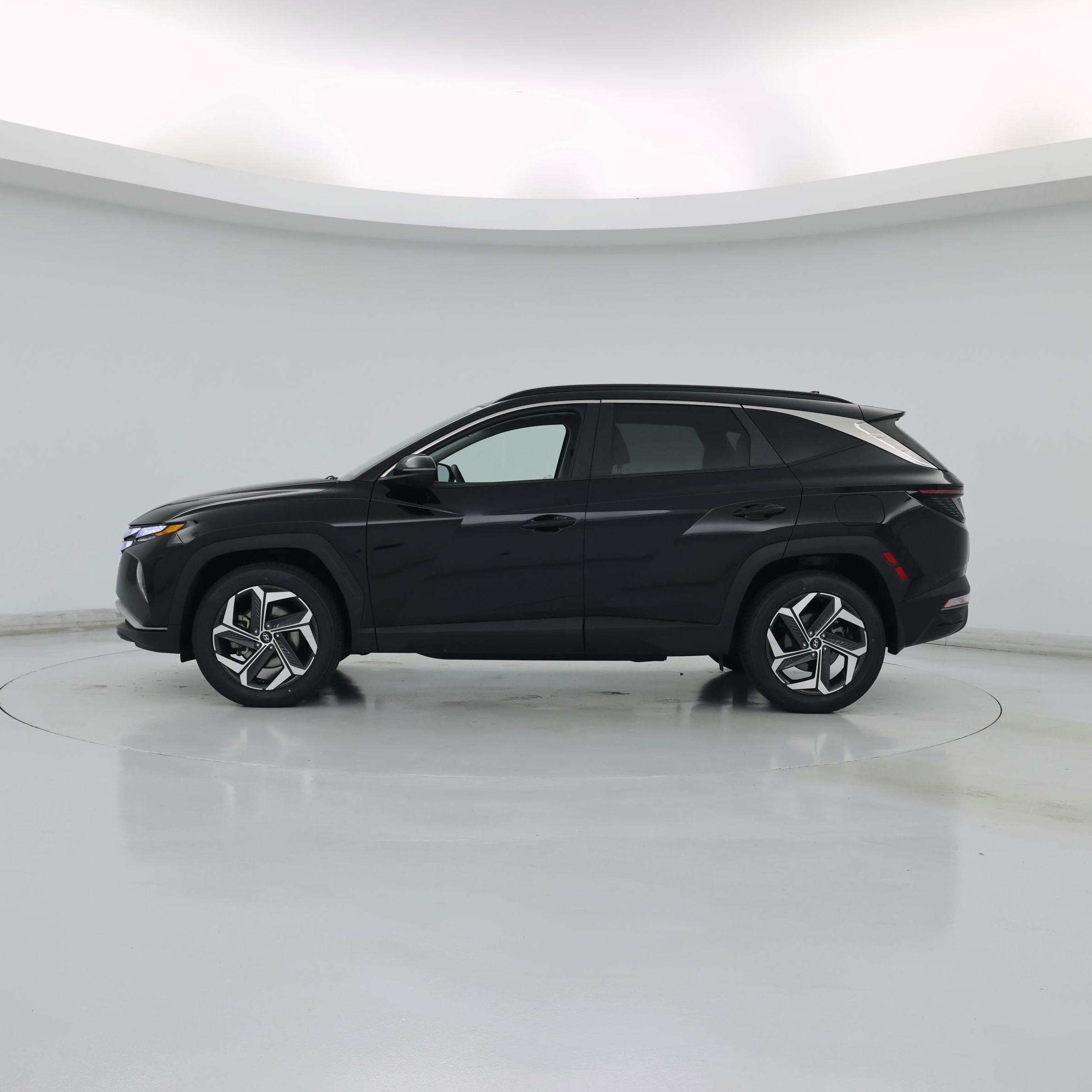 Thumbnail: 2023 Hyundai Tucson - 3