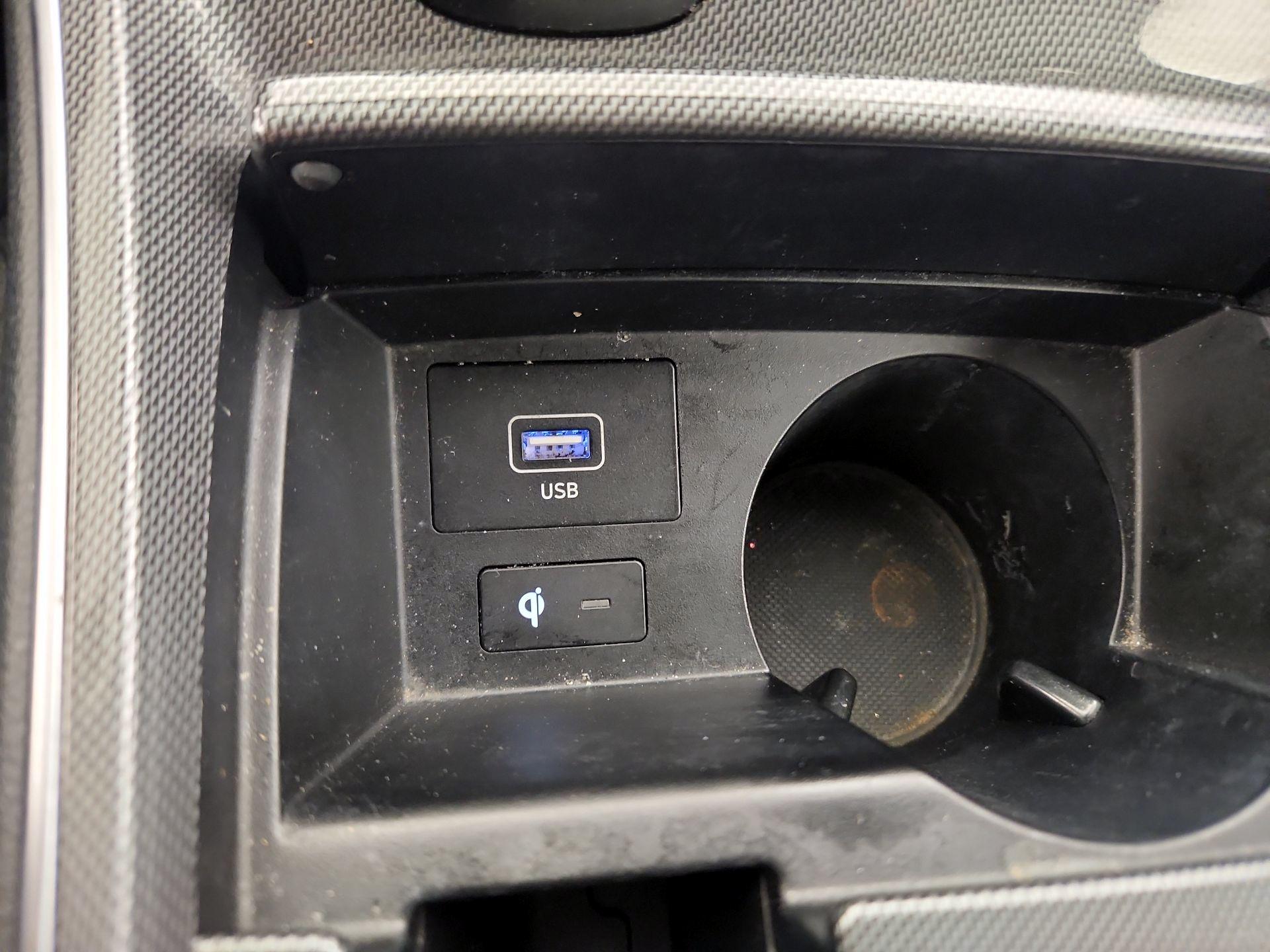 Thumbnail: 2023 Hyundai Santa Fe - 18