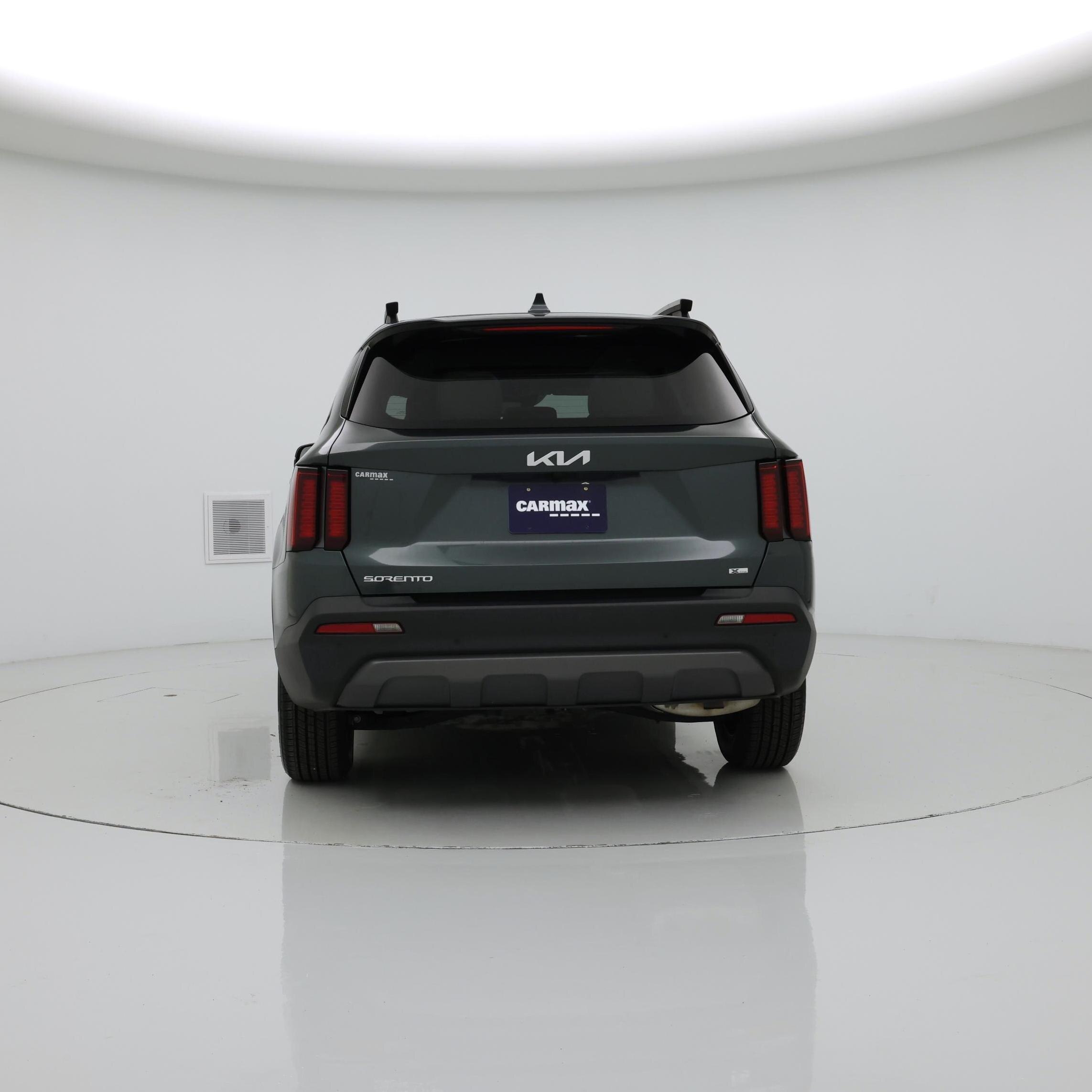 Thumbnail: 2023 Kia Sorento - 6