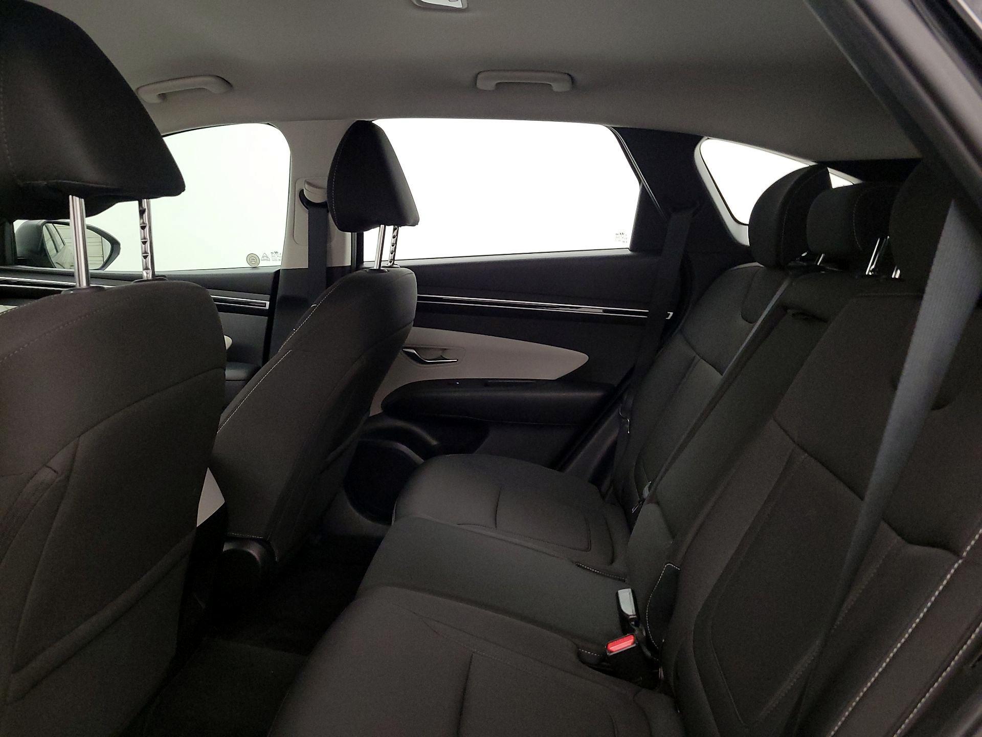 Thumbnail: 2023 Hyundai Tucson - 19