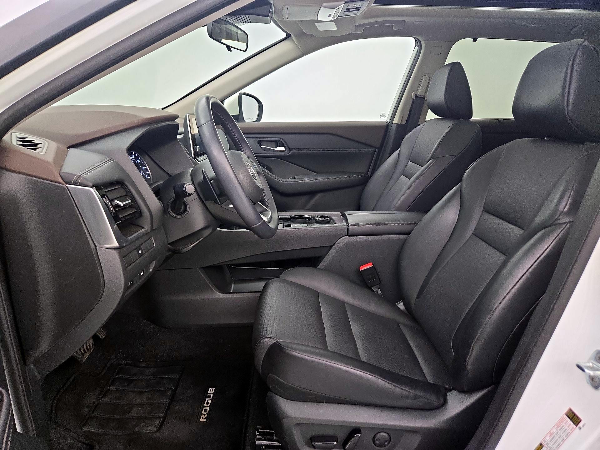 Thumbnail: 2023 Nissan Rogue - 11