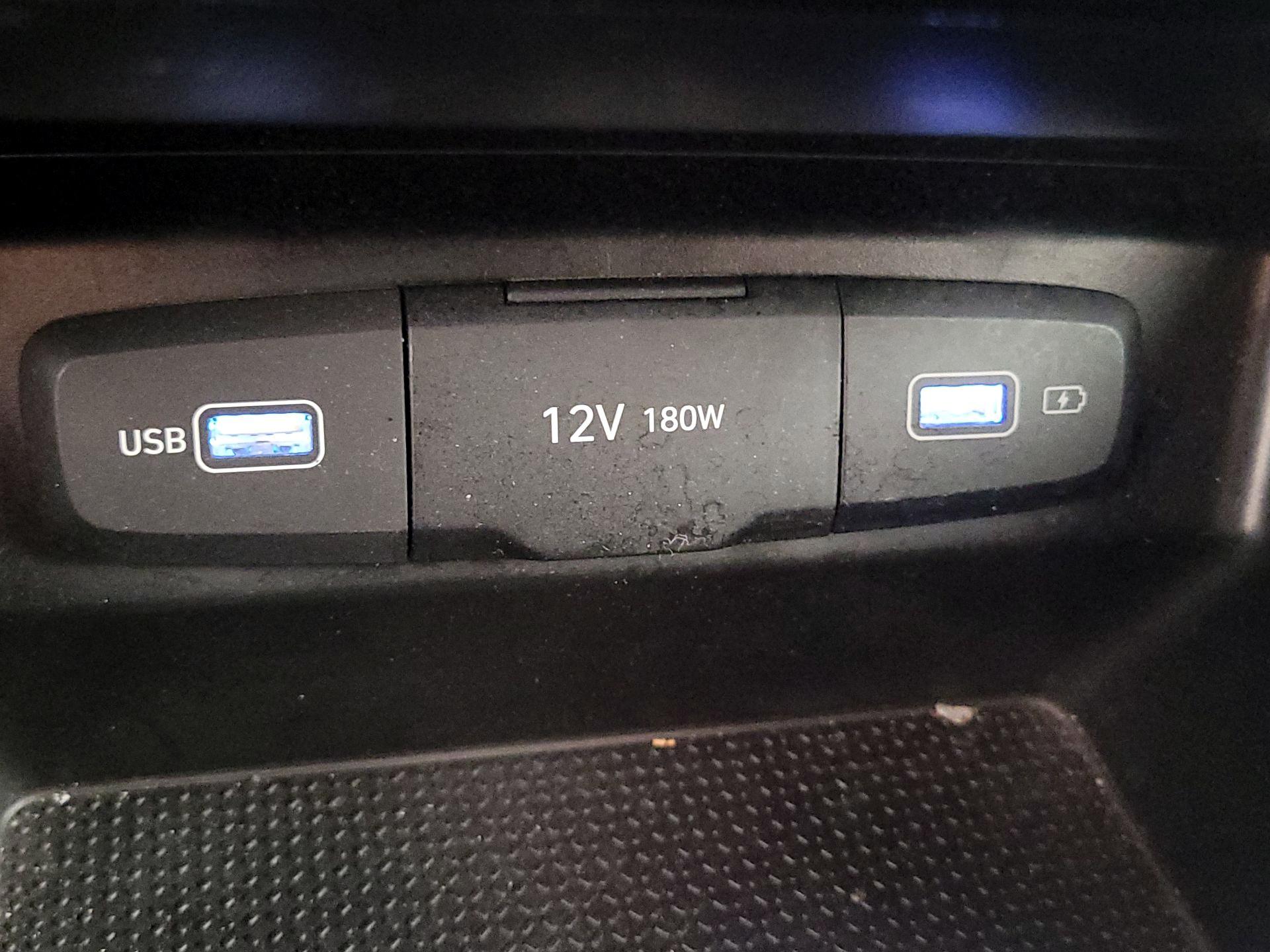 Thumbnail: 2023 Hyundai Tucson - 18