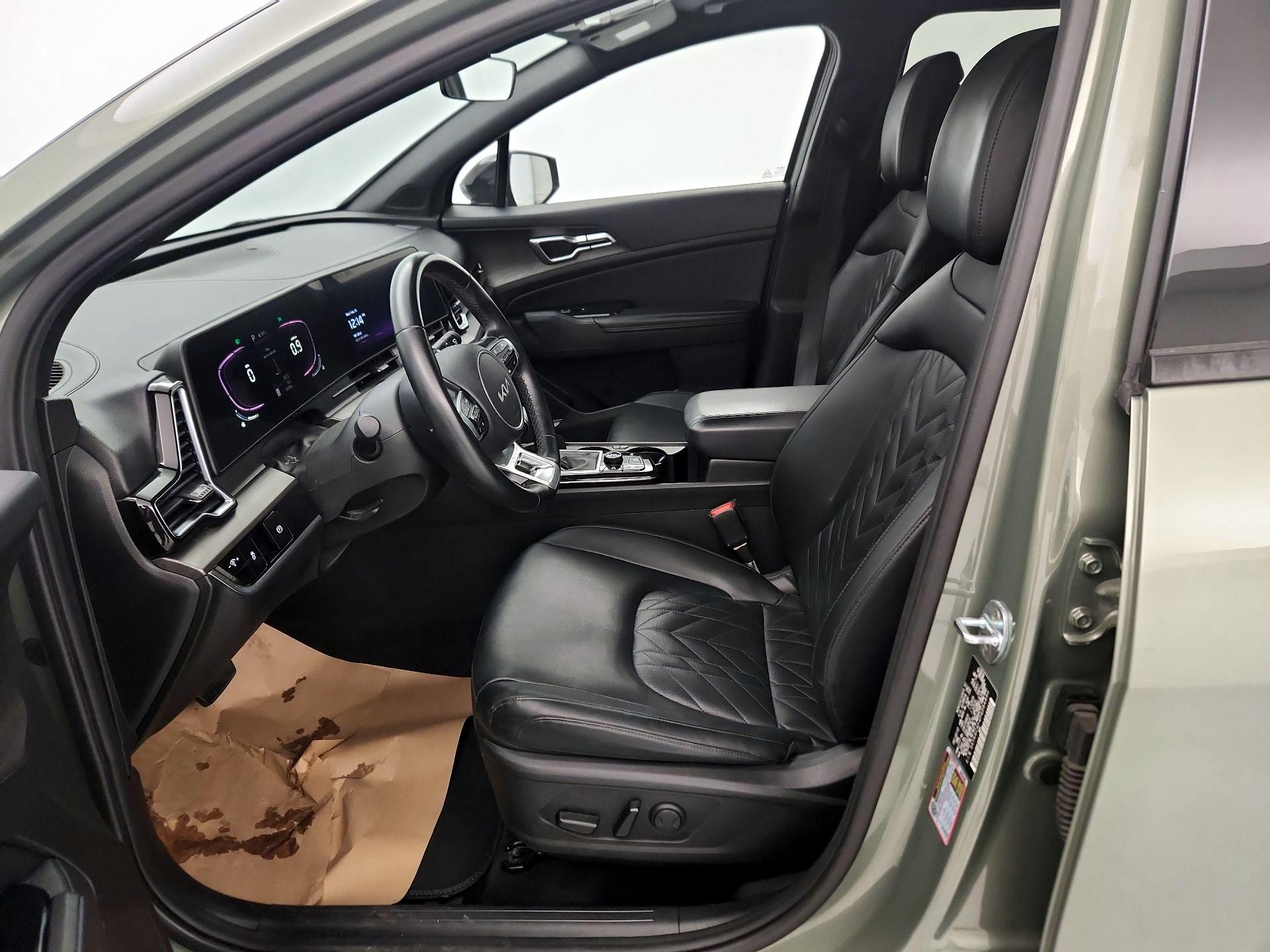 Thumbnail: 2023 Kia Sportage - 11