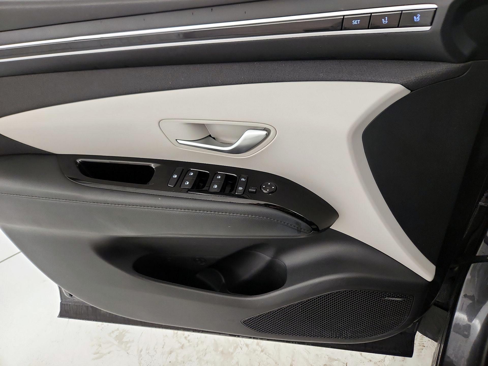 Thumbnail: 2023 Hyundai Tucson - 12