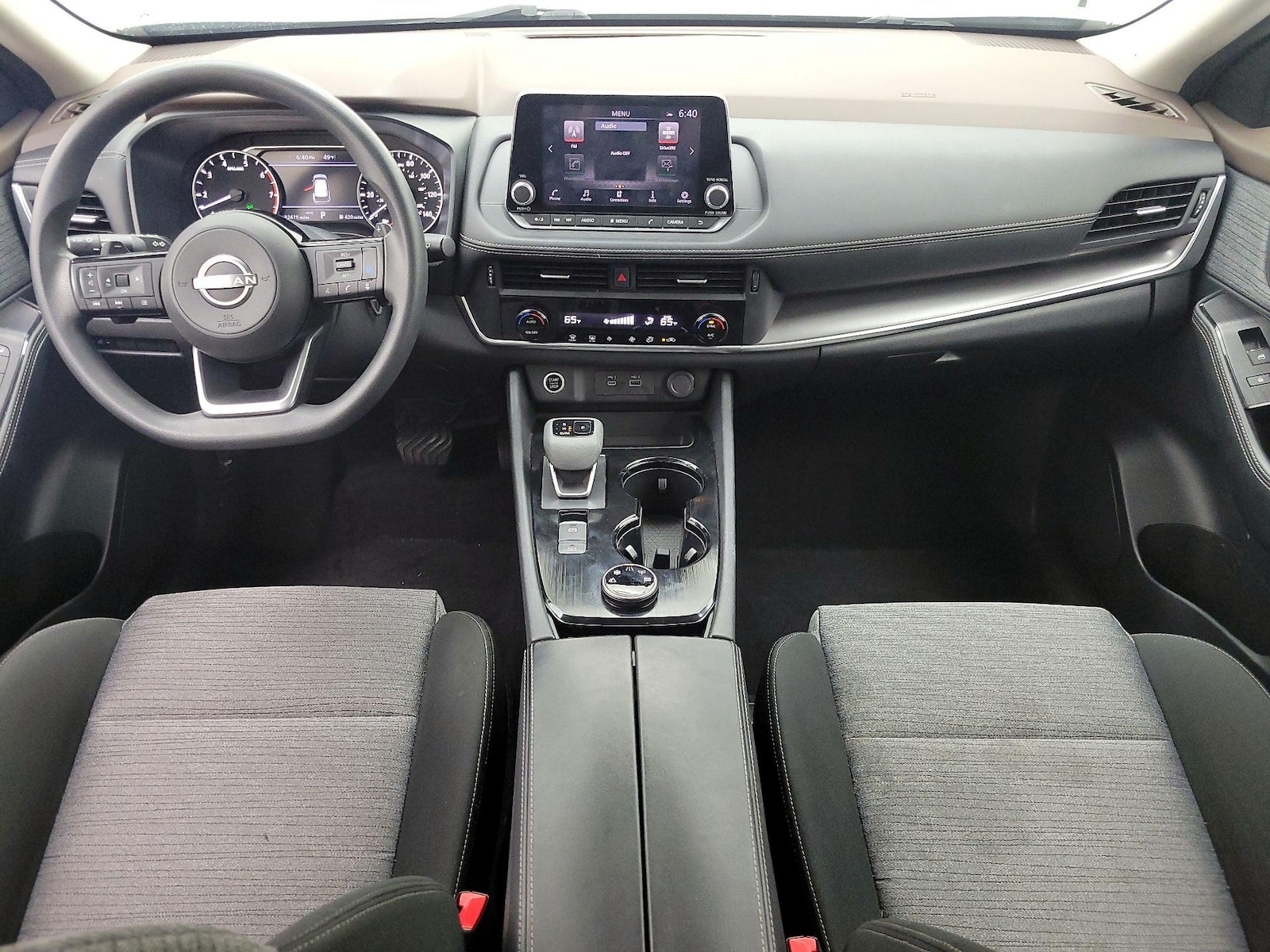 2023 Nissan Rogue SV - Photo 10