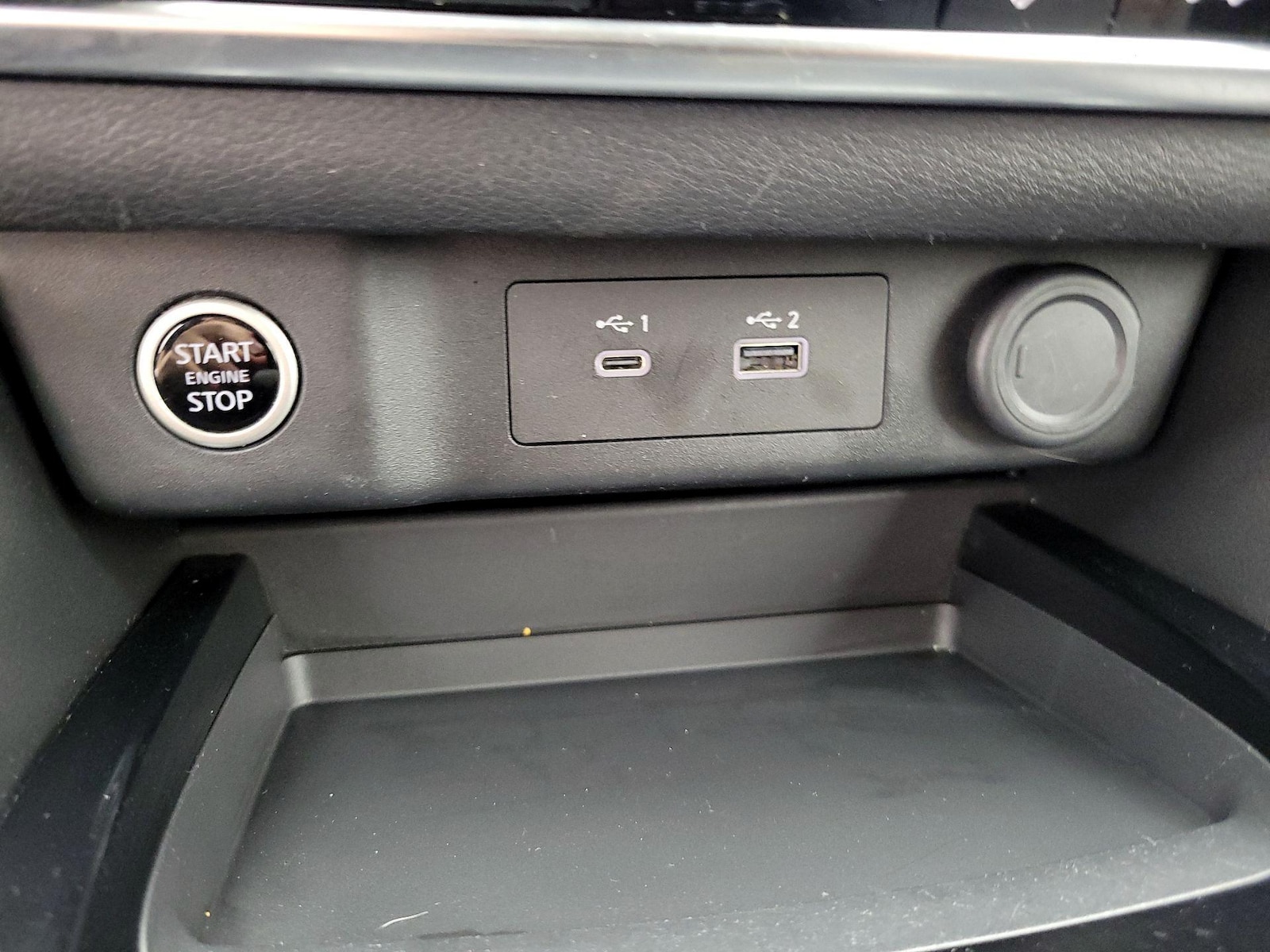 2023 Nissan Rogue SV - Photo 19