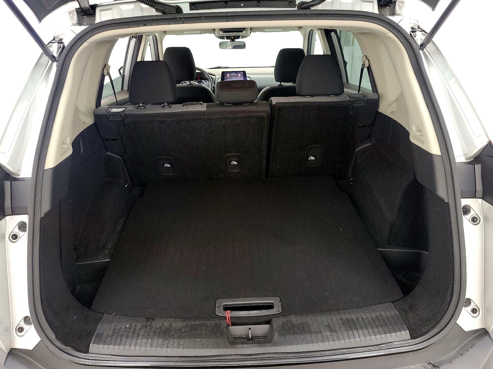 2023 Nissan Rogue SV - Photo 21