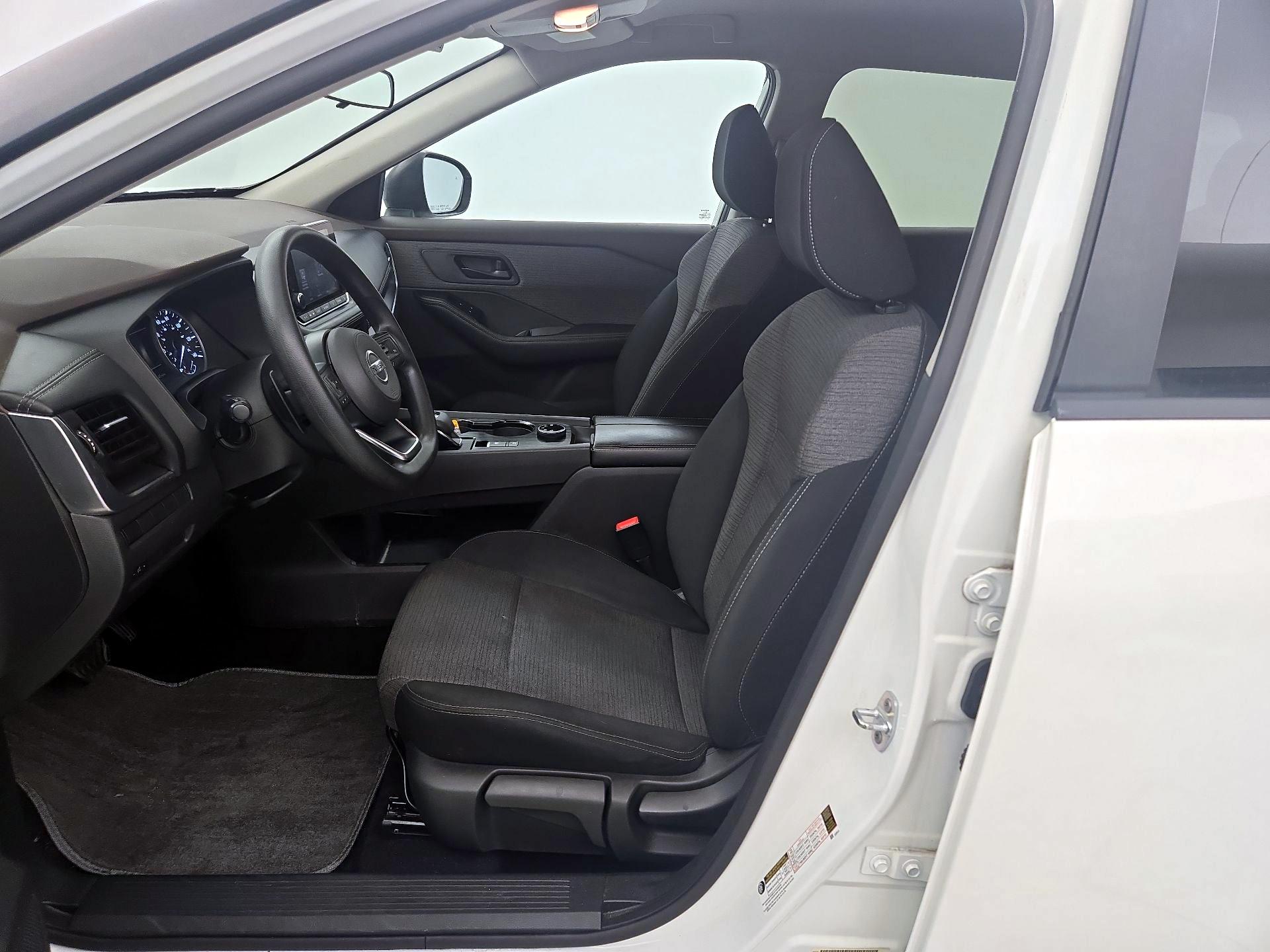 Thumbnail: 2021 Nissan Rogue - 11