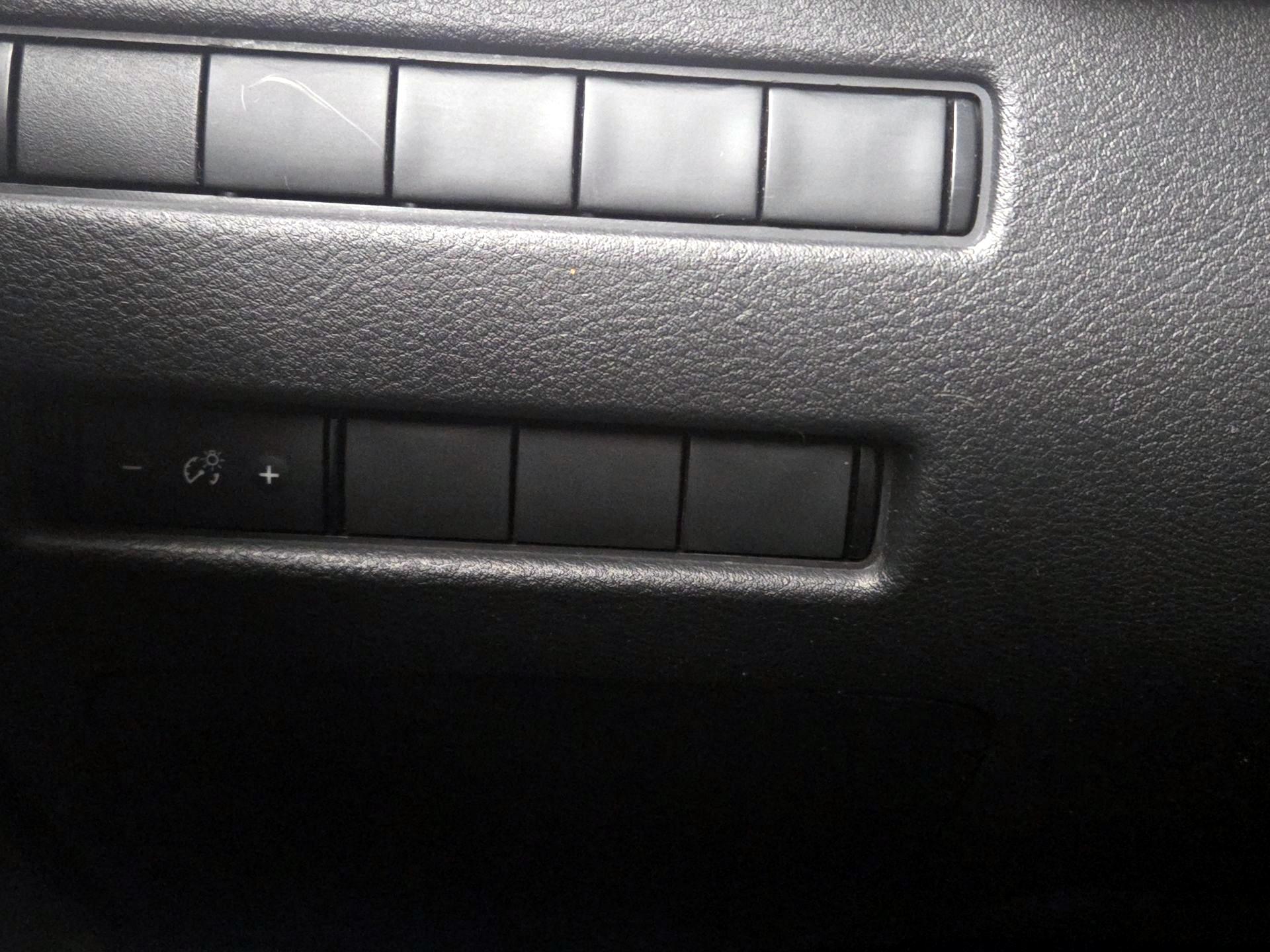 Thumbnail: 2021 Nissan Rogue - 13