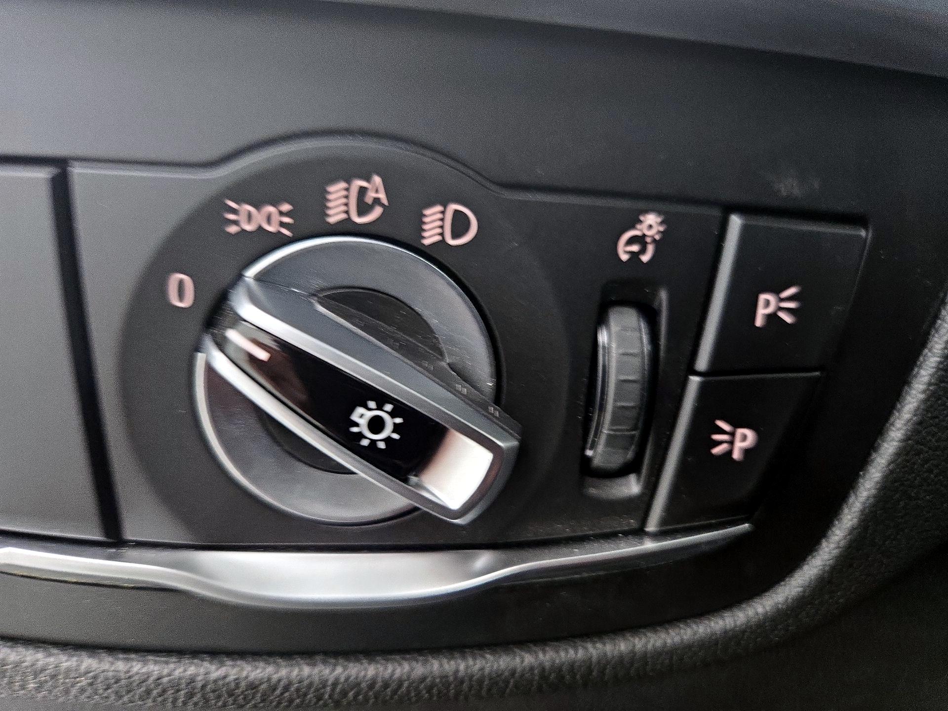 Thumbnail: 2023 BMW X3 - 13