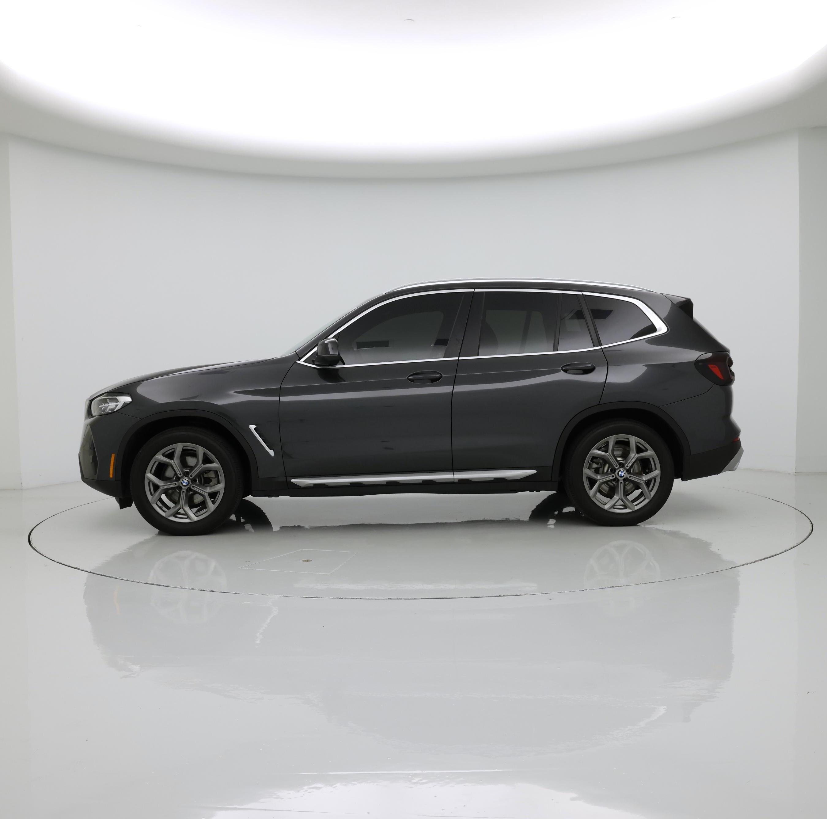 Thumbnail: 2023 BMW X3 - 3