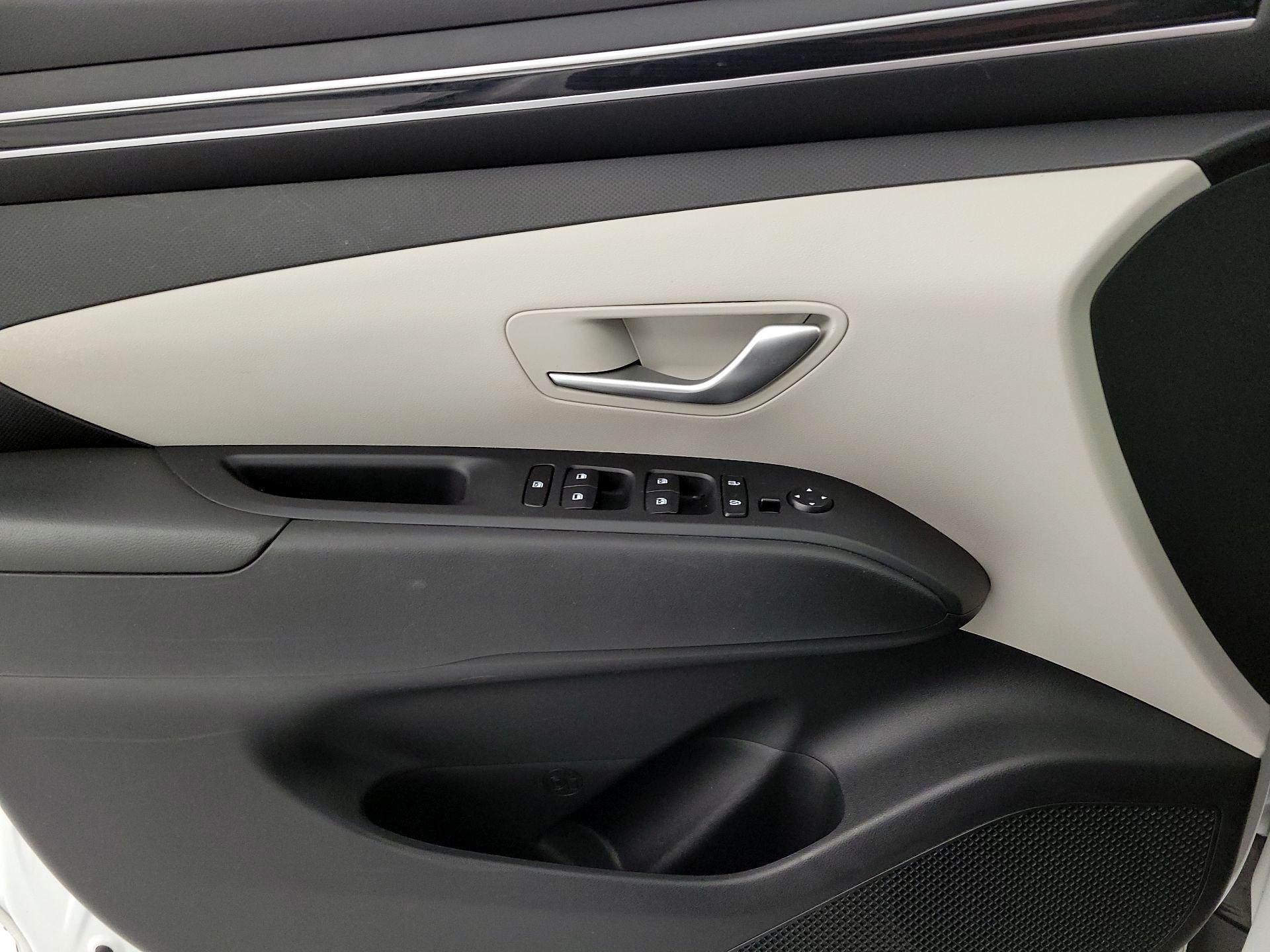 Thumbnail: 2023 Hyundai Tucson - 12