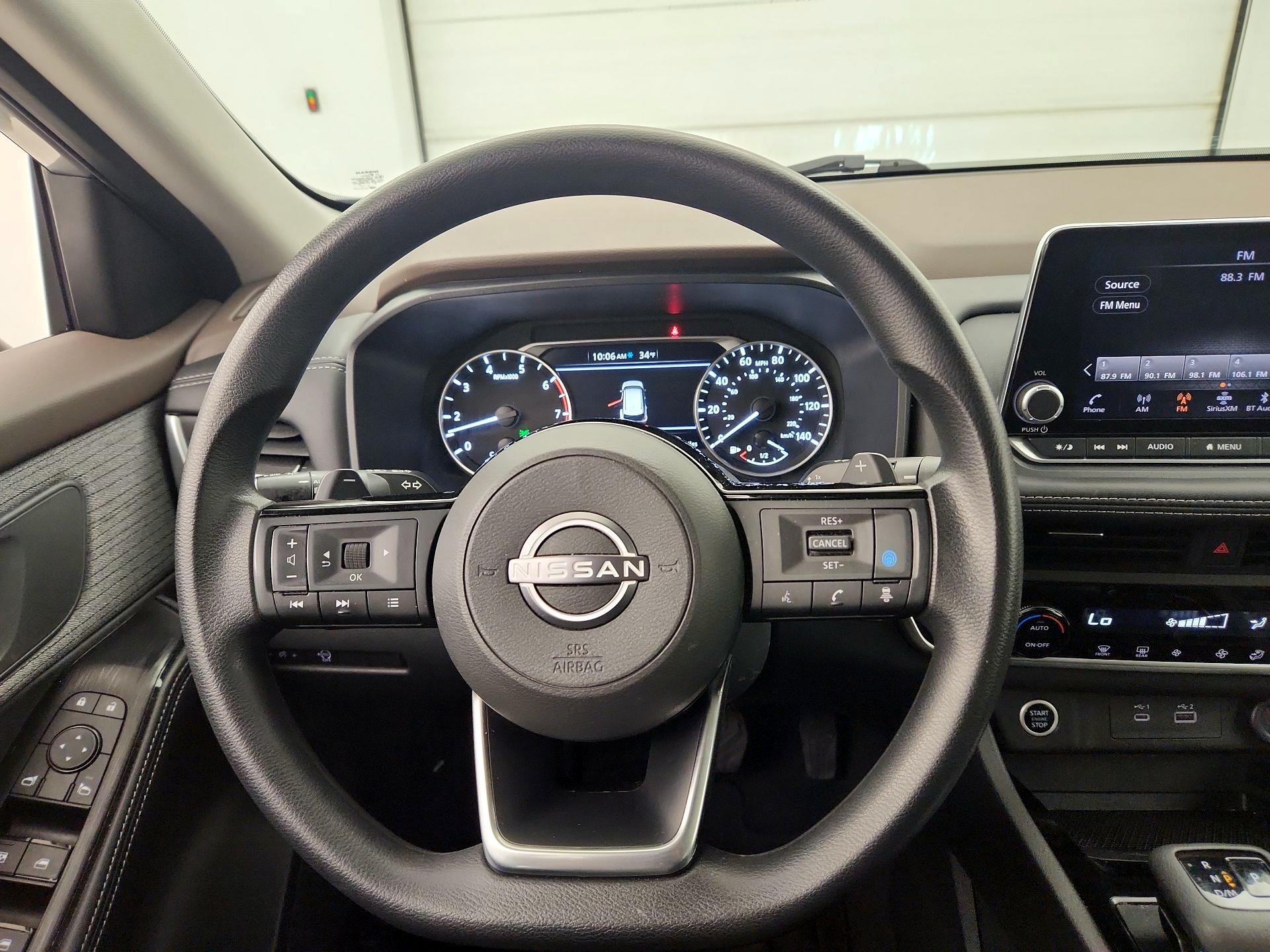 Thumbnail: 2023 Nissan Rogue - 10