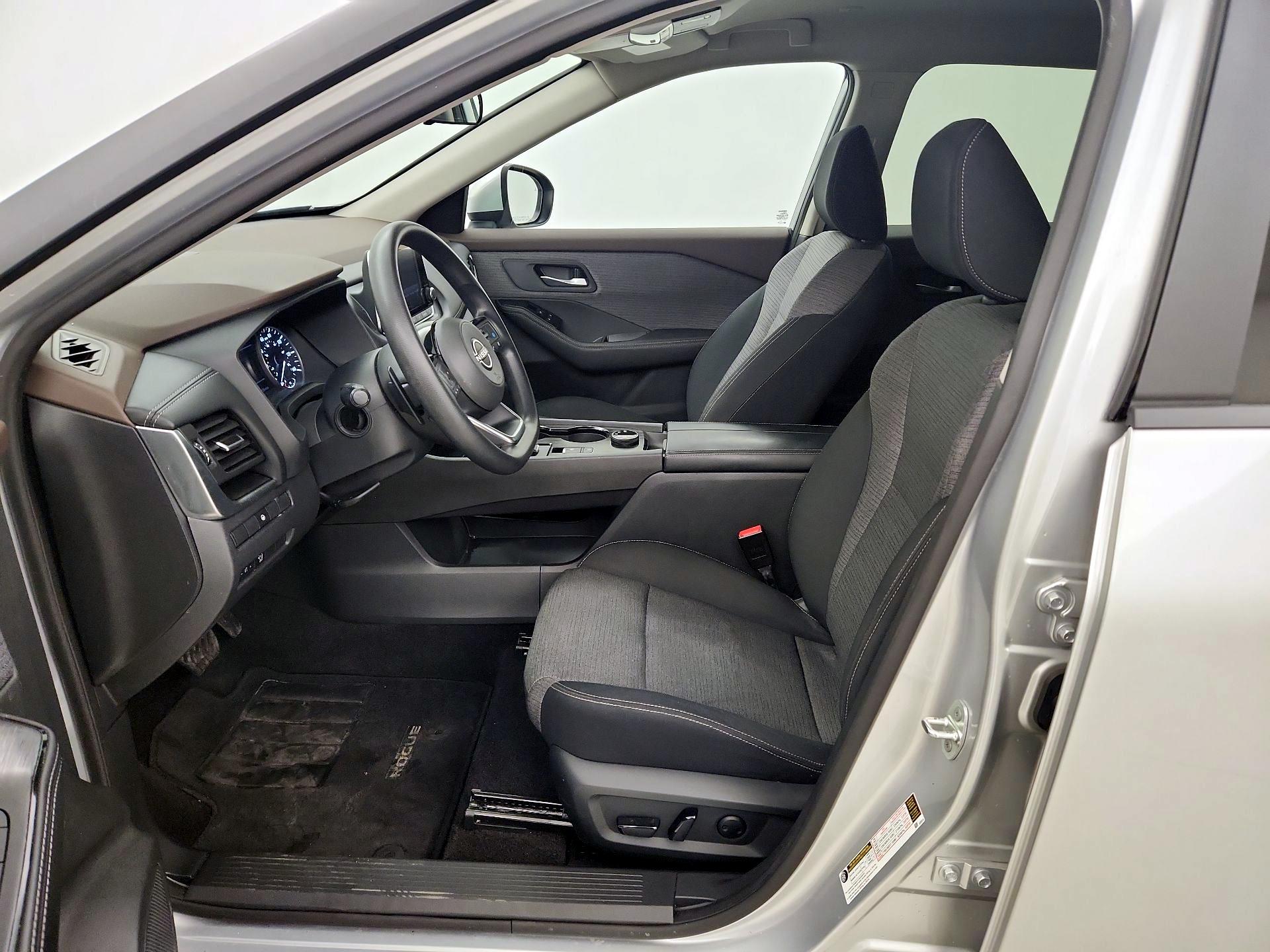 Thumbnail: 2023 Nissan Rogue - 11