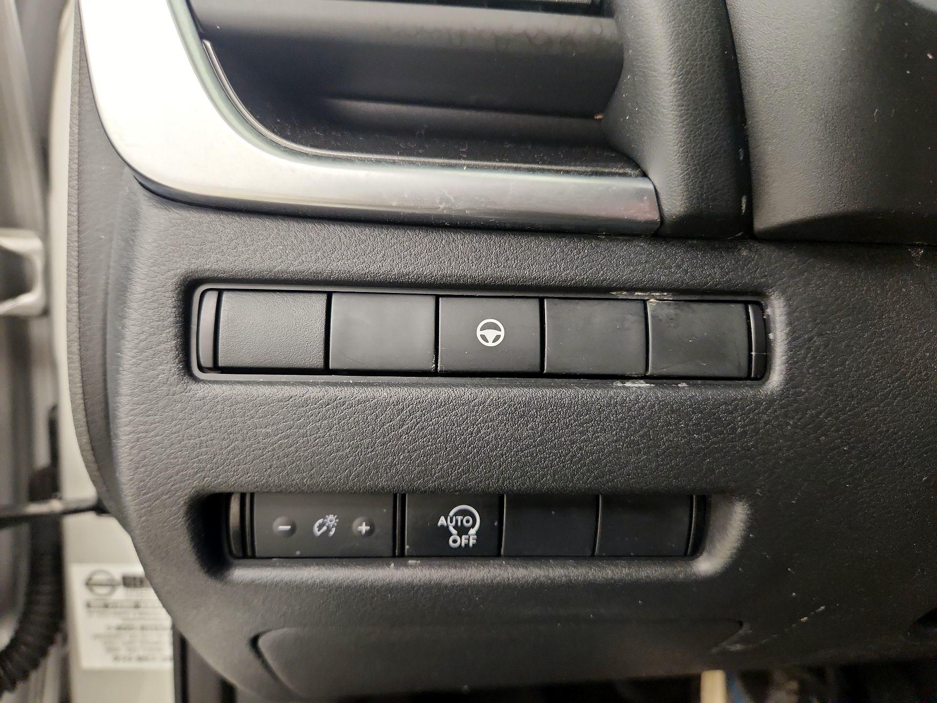 Thumbnail: 2023 Nissan Rogue - 13