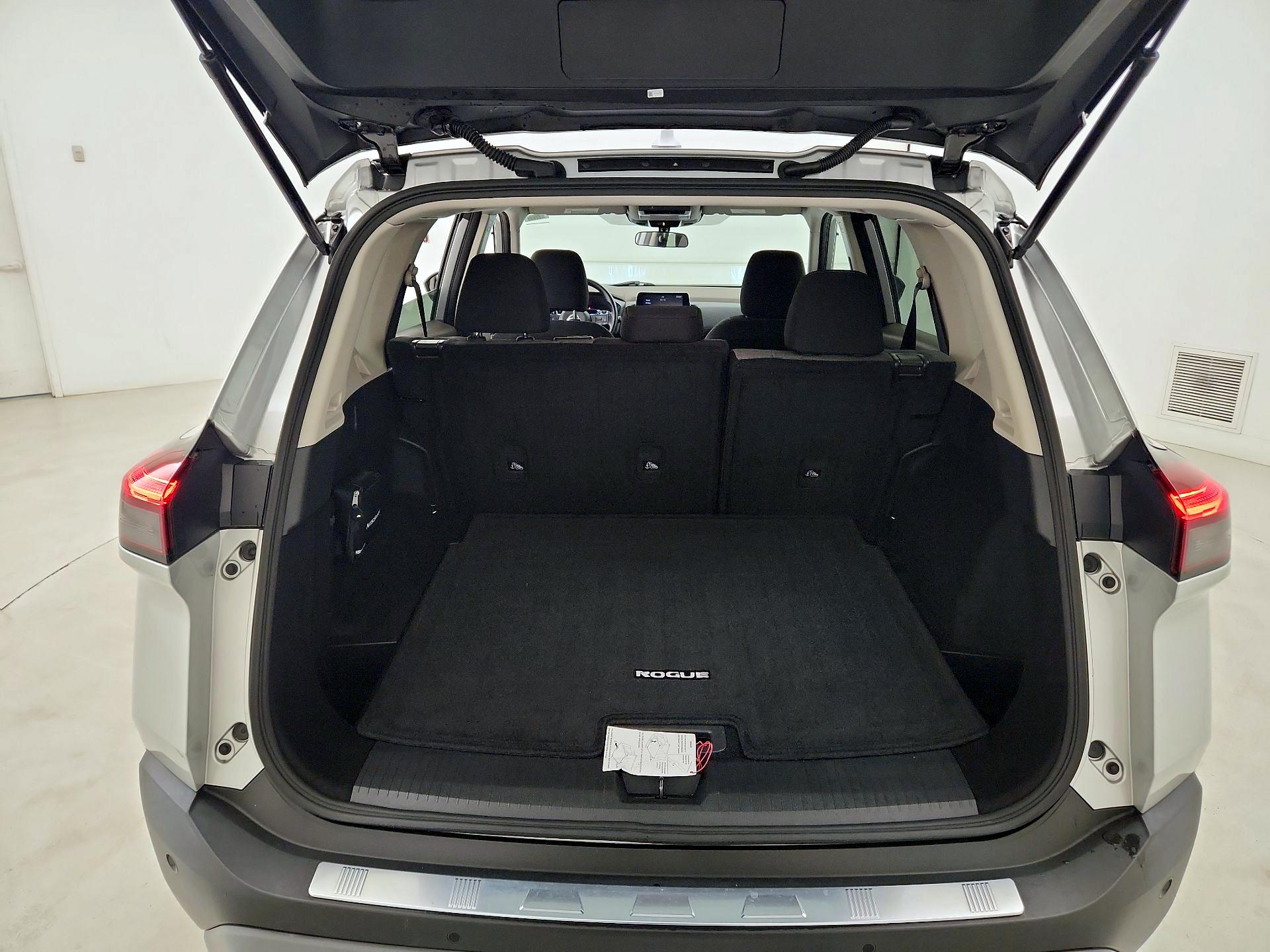 Thumbnail: 2023 Nissan Rogue - 20