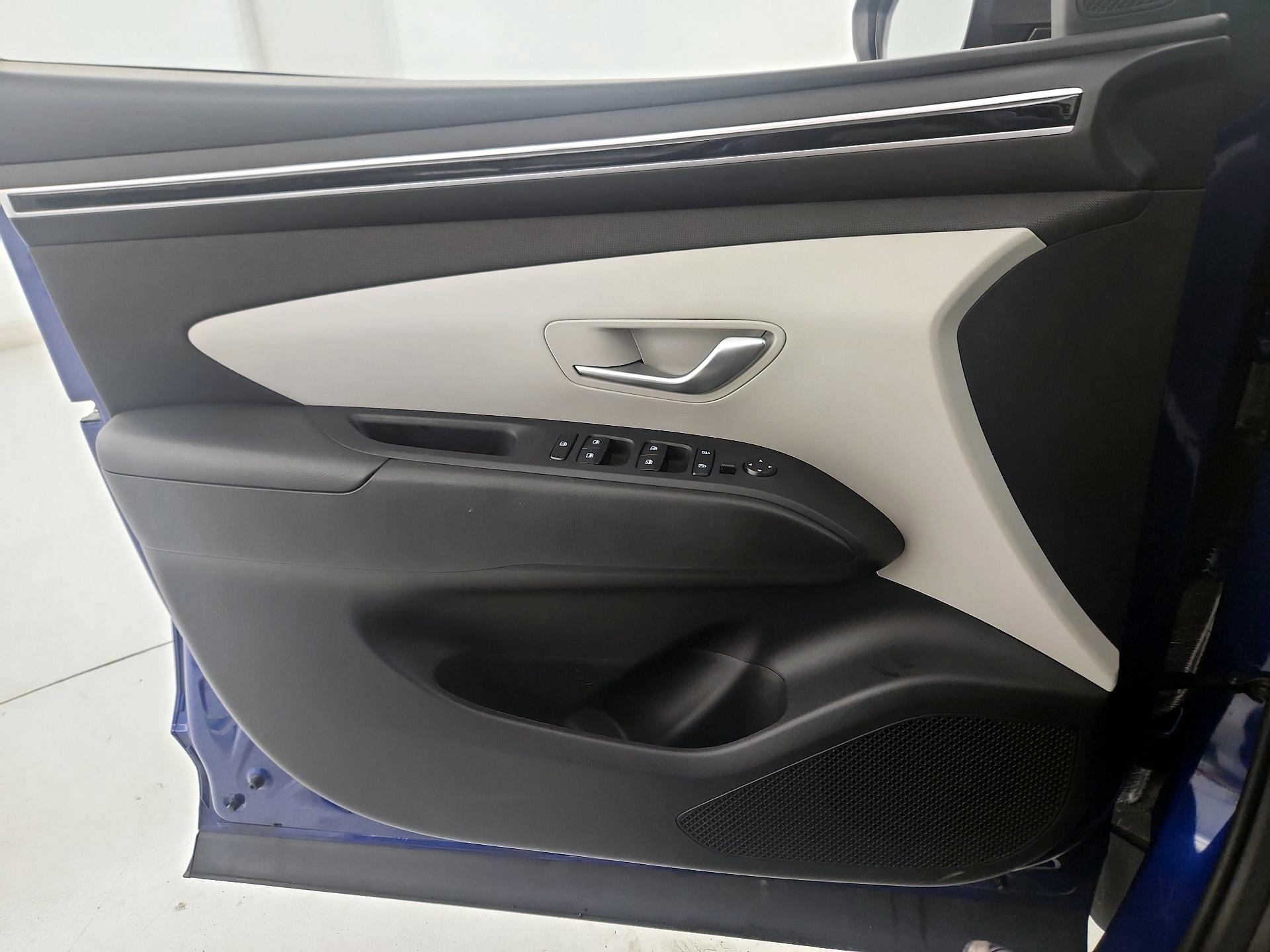 Thumbnail: 2023 Hyundai Tucson - 12