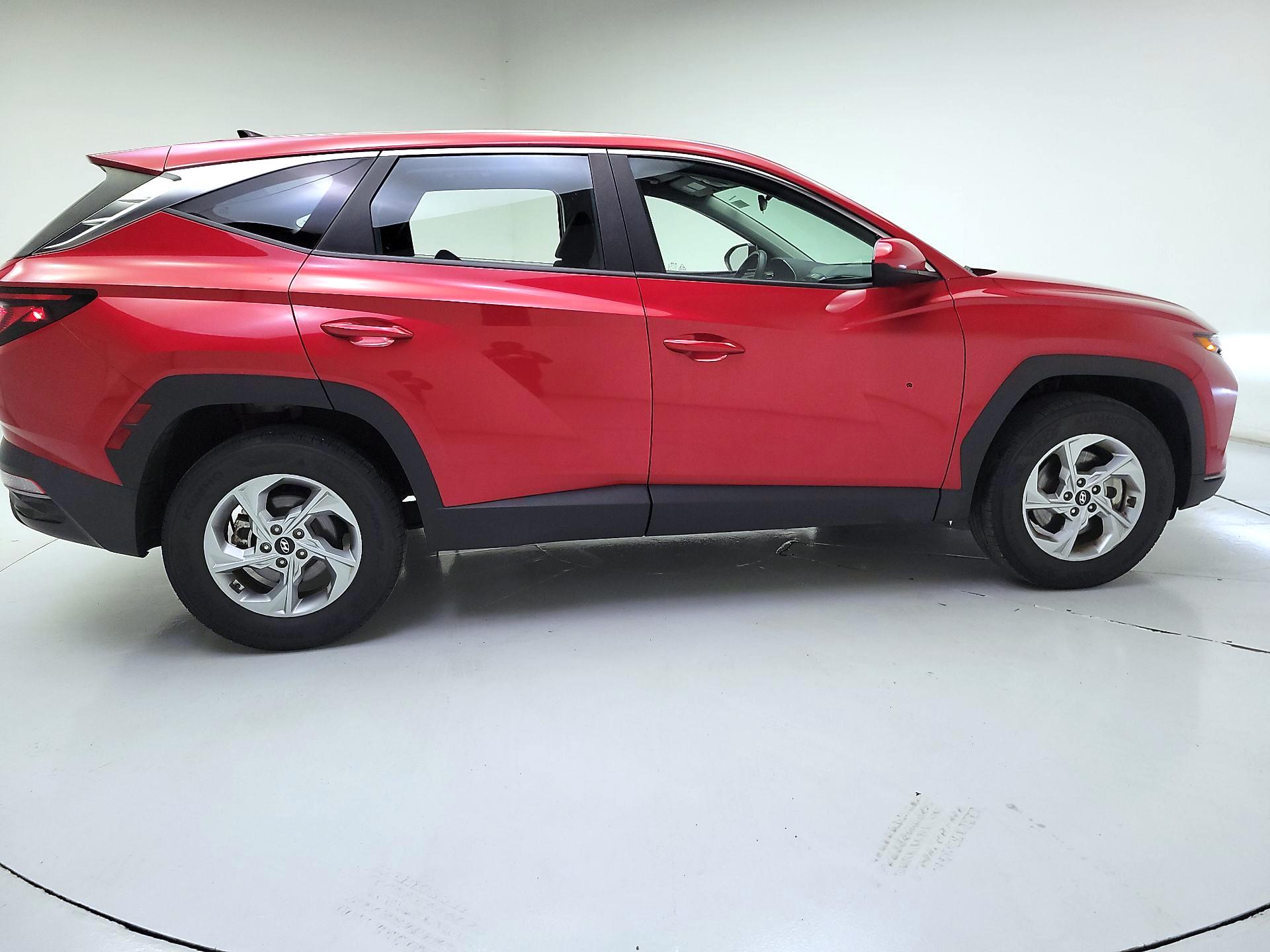 Thumbnail: 2023 Hyundai Tucson - 4