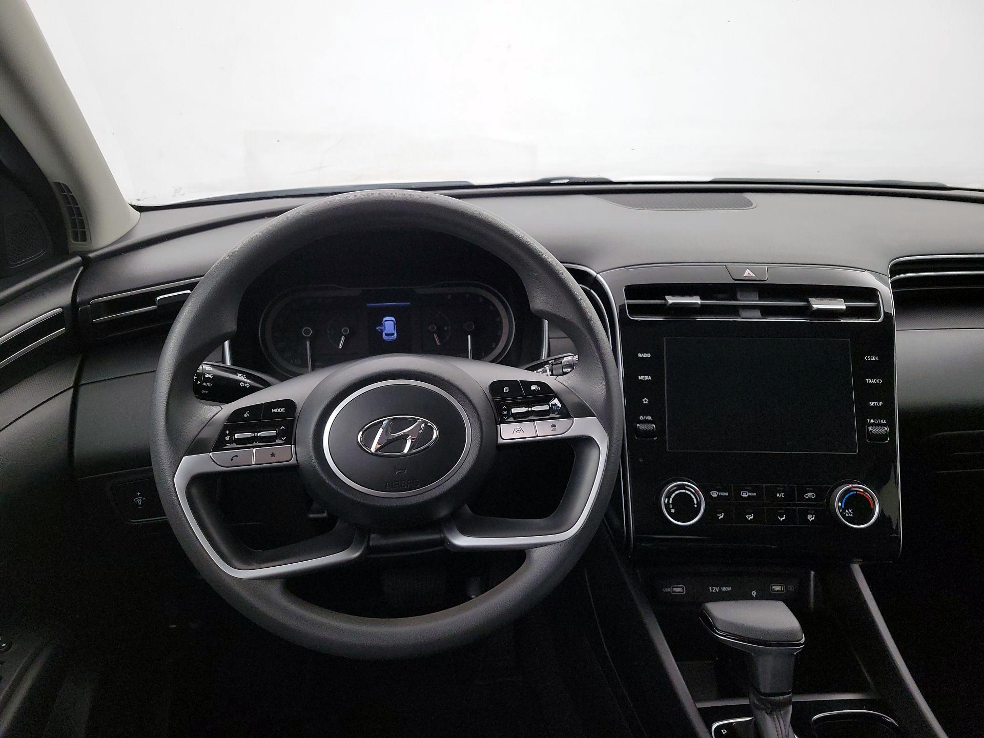 Thumbnail: 2023 Hyundai Tucson - 10