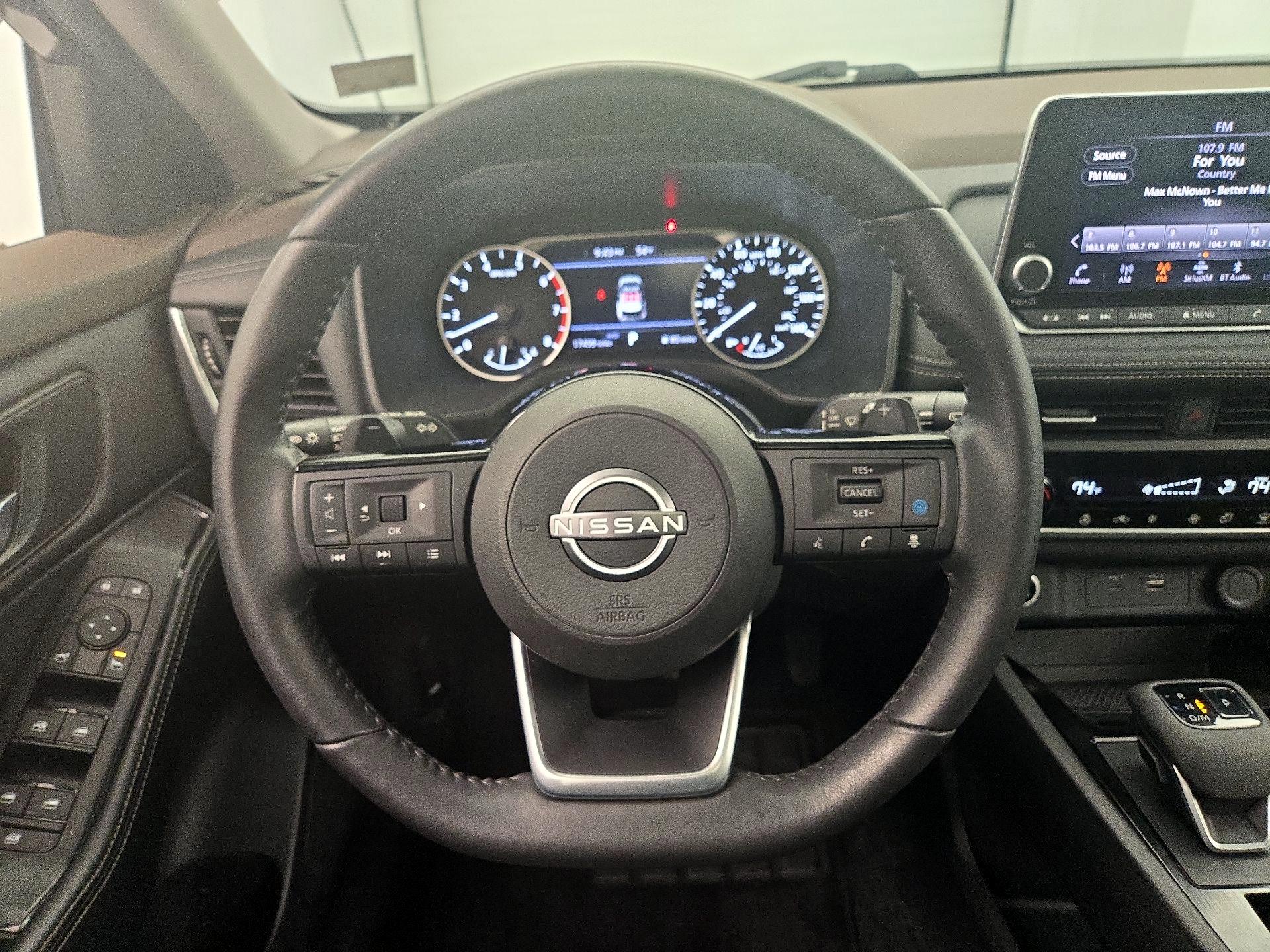 Thumbnail: 2023 Nissan Rogue - 10