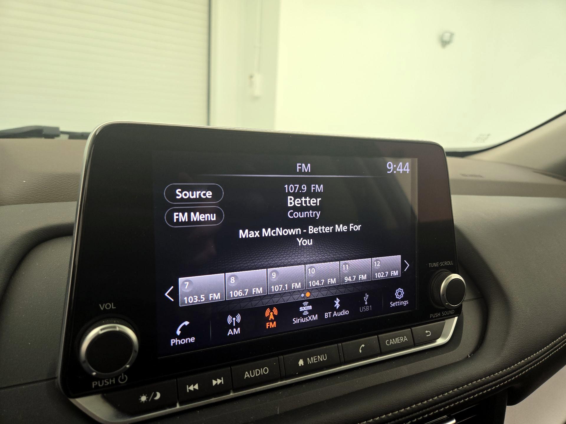 Thumbnail: 2023 Nissan Rogue - 15