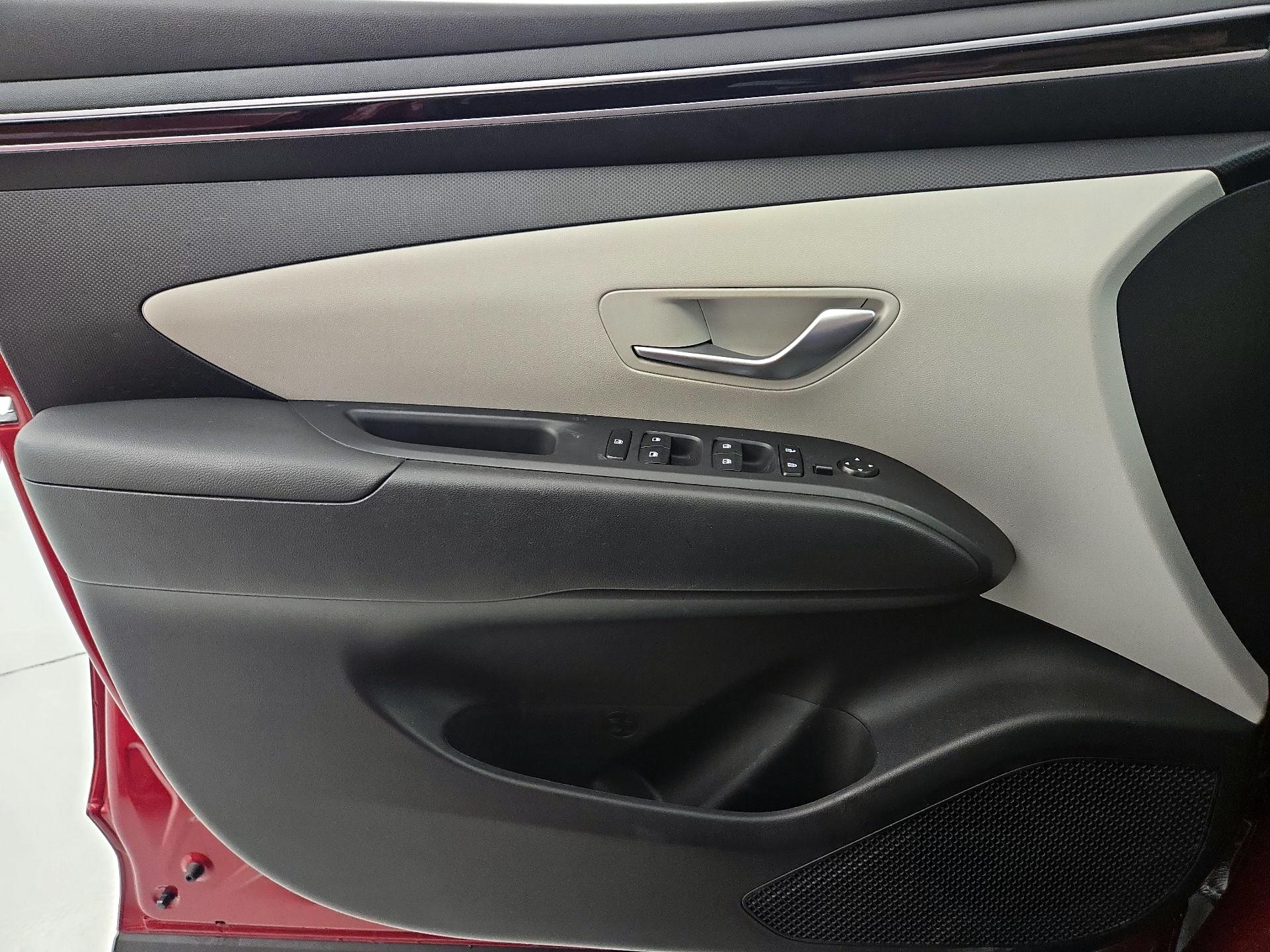 Thumbnail: 2024 Hyundai Tucson - 12