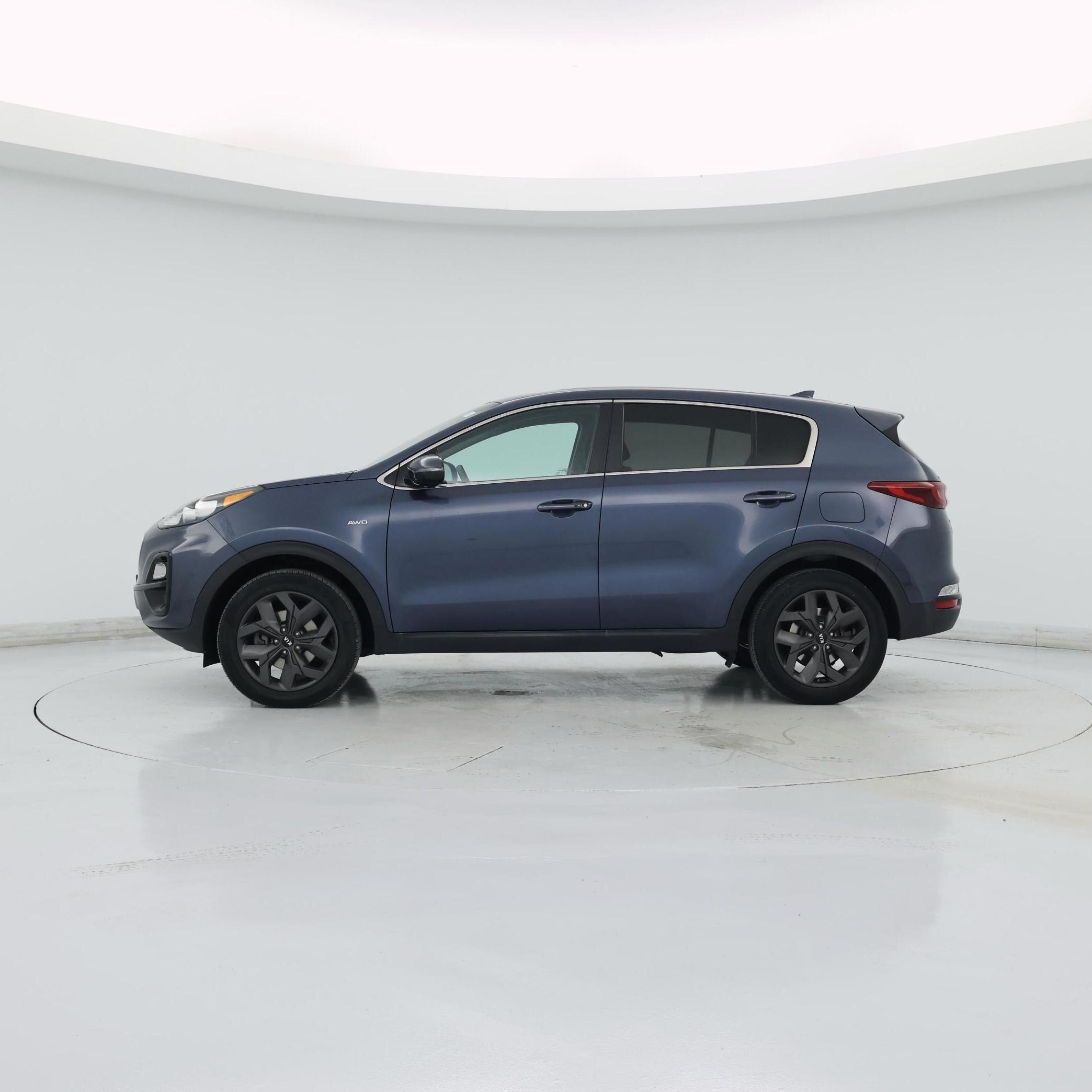 Thumbnail: 2022 Kia Sportage - 3