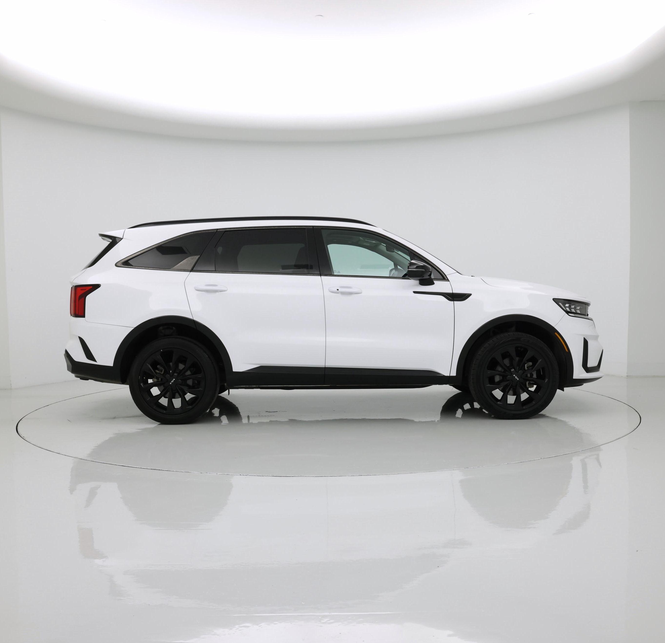 Thumbnail: 2023 Kia Sorento - 7