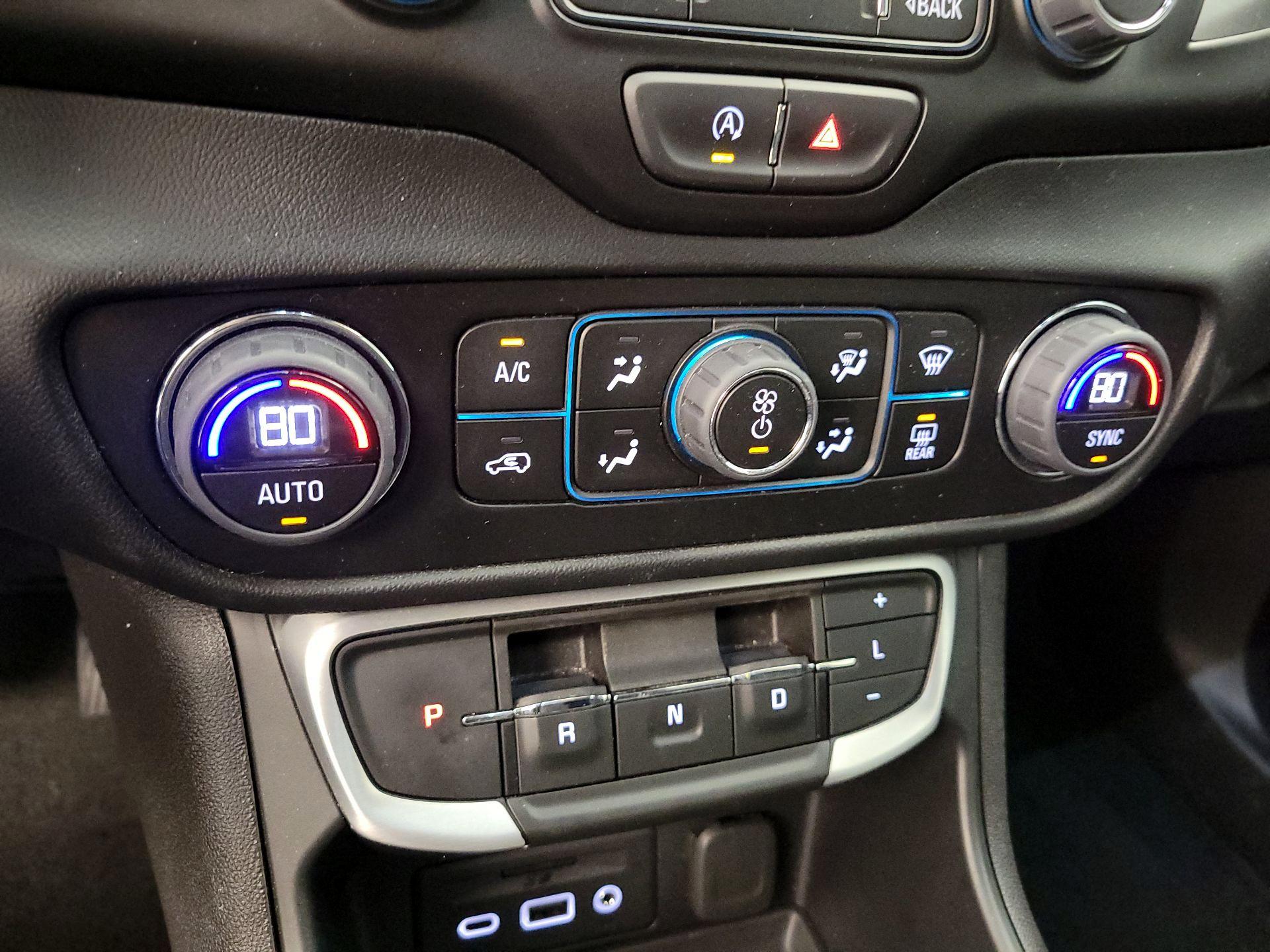 Thumbnail: 2023 GMC Terrain - 16