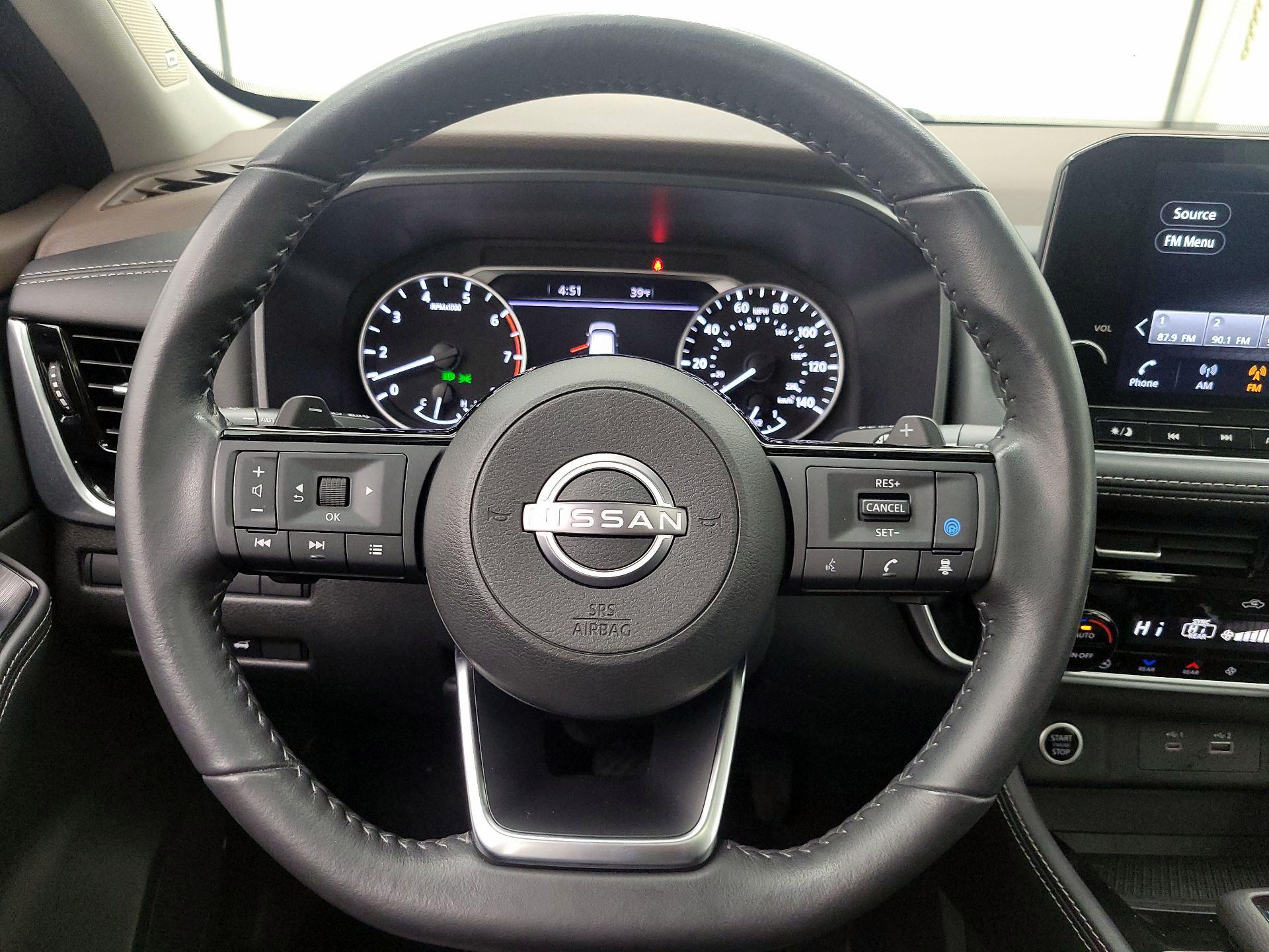 Thumbnail: 2023 Nissan Rogue - 10